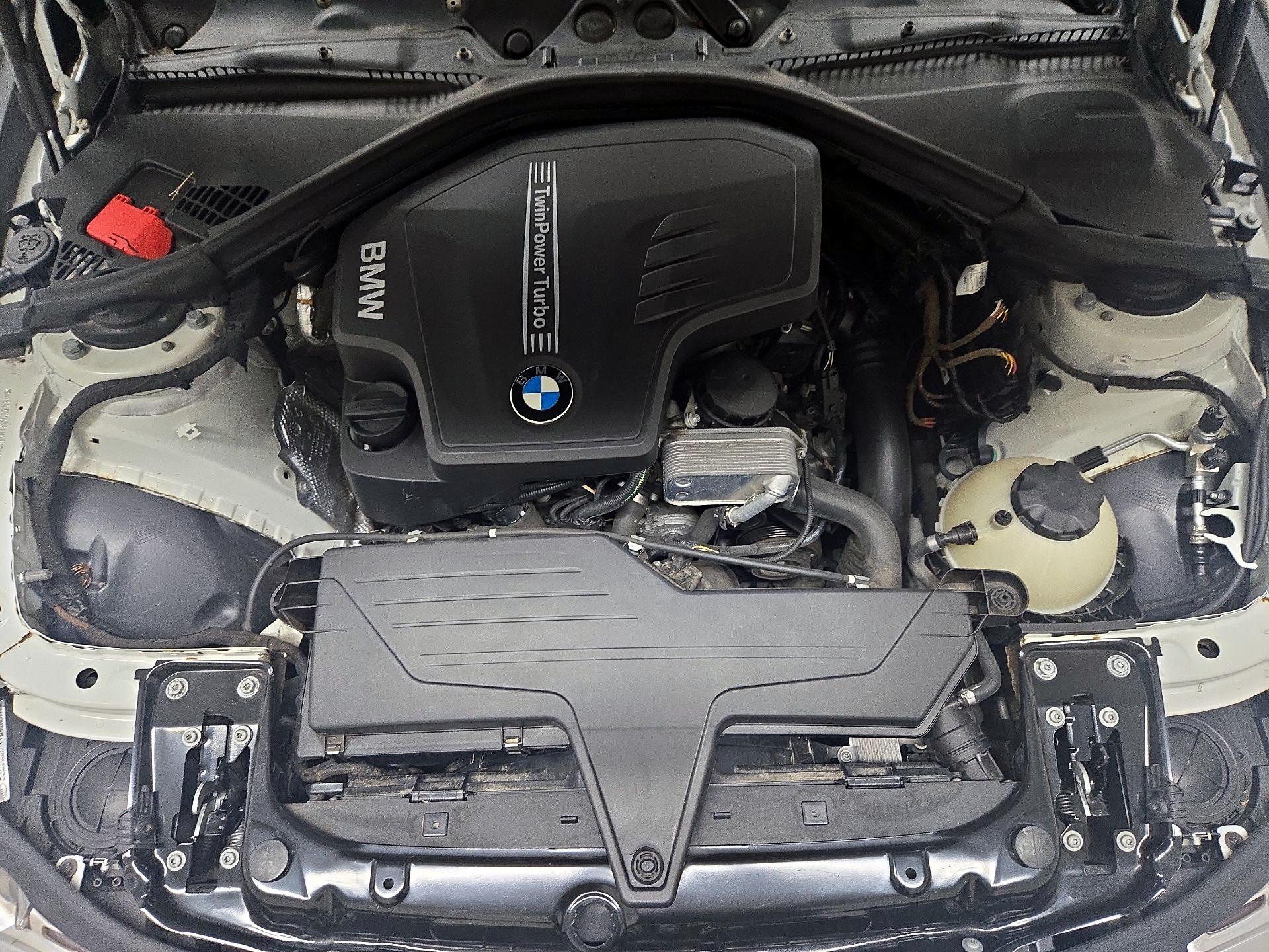 Thumbnail: 2014 BMW 3 Series - 20