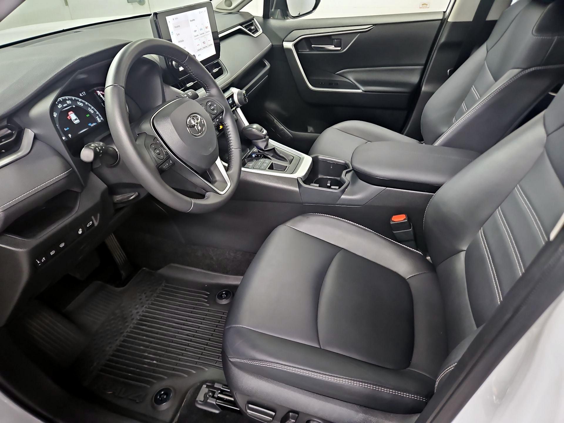 Thumbnail: 2023 Toyota RAV4 - 11