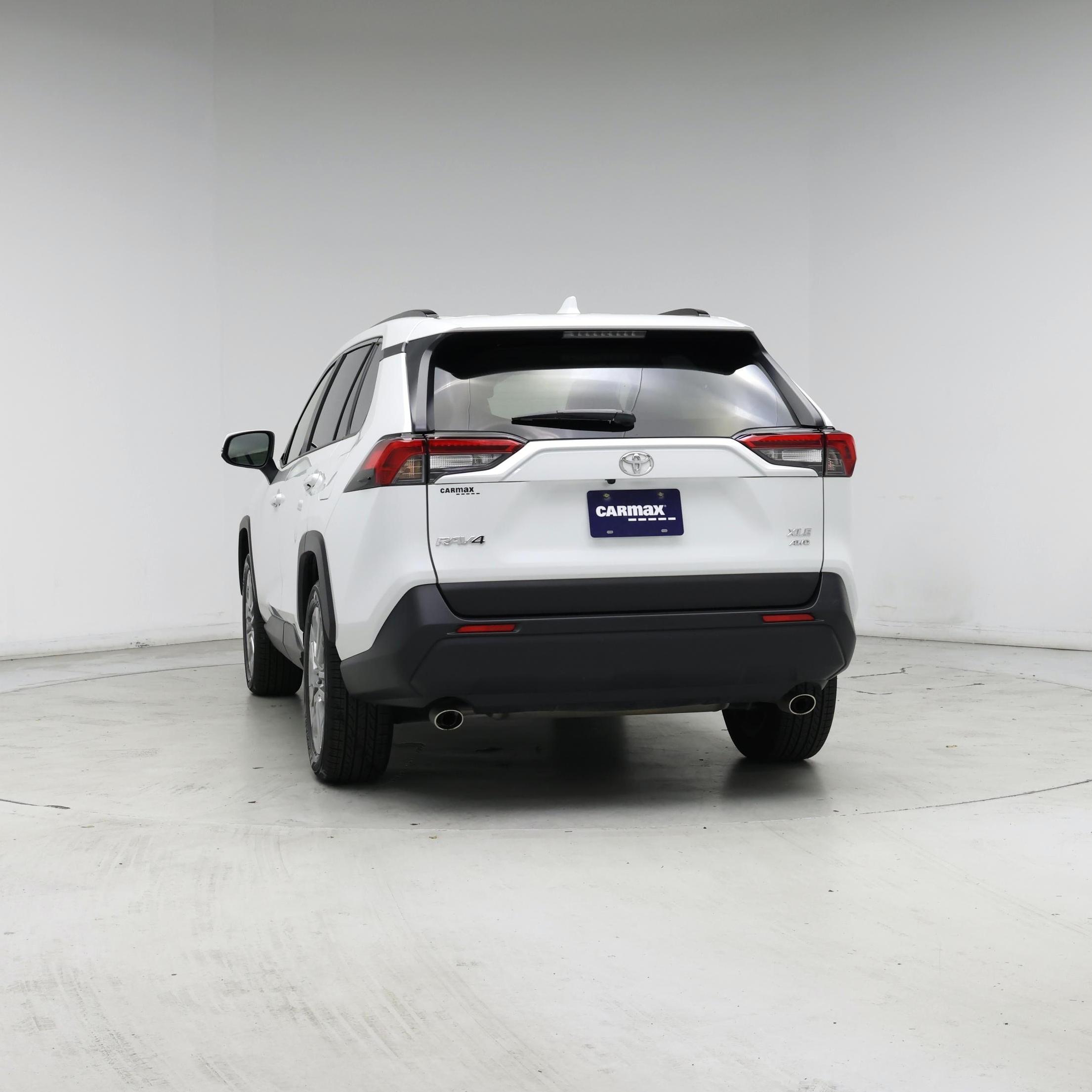 Thumbnail: 2023 Toyota RAV4 - 6