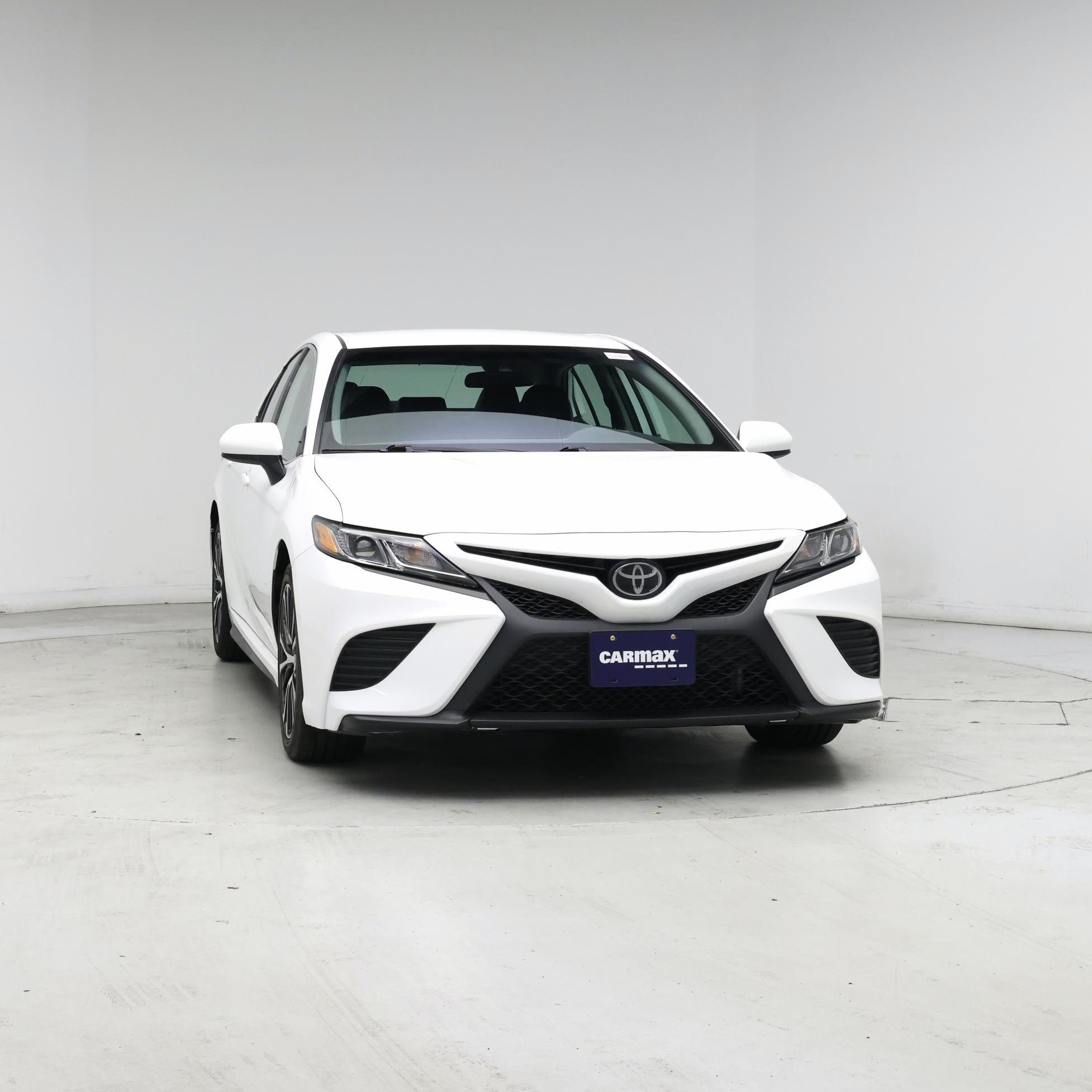 Thumbnail: 2020 Toyota Camry - 5