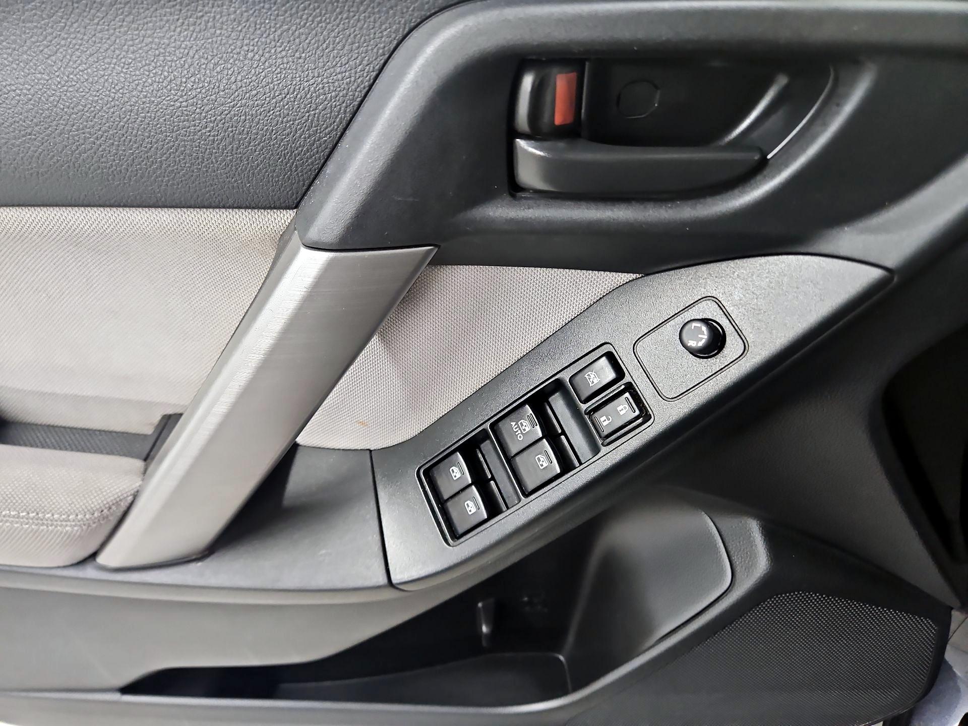 Thumbnail: 2014 Subaru Forester - 12