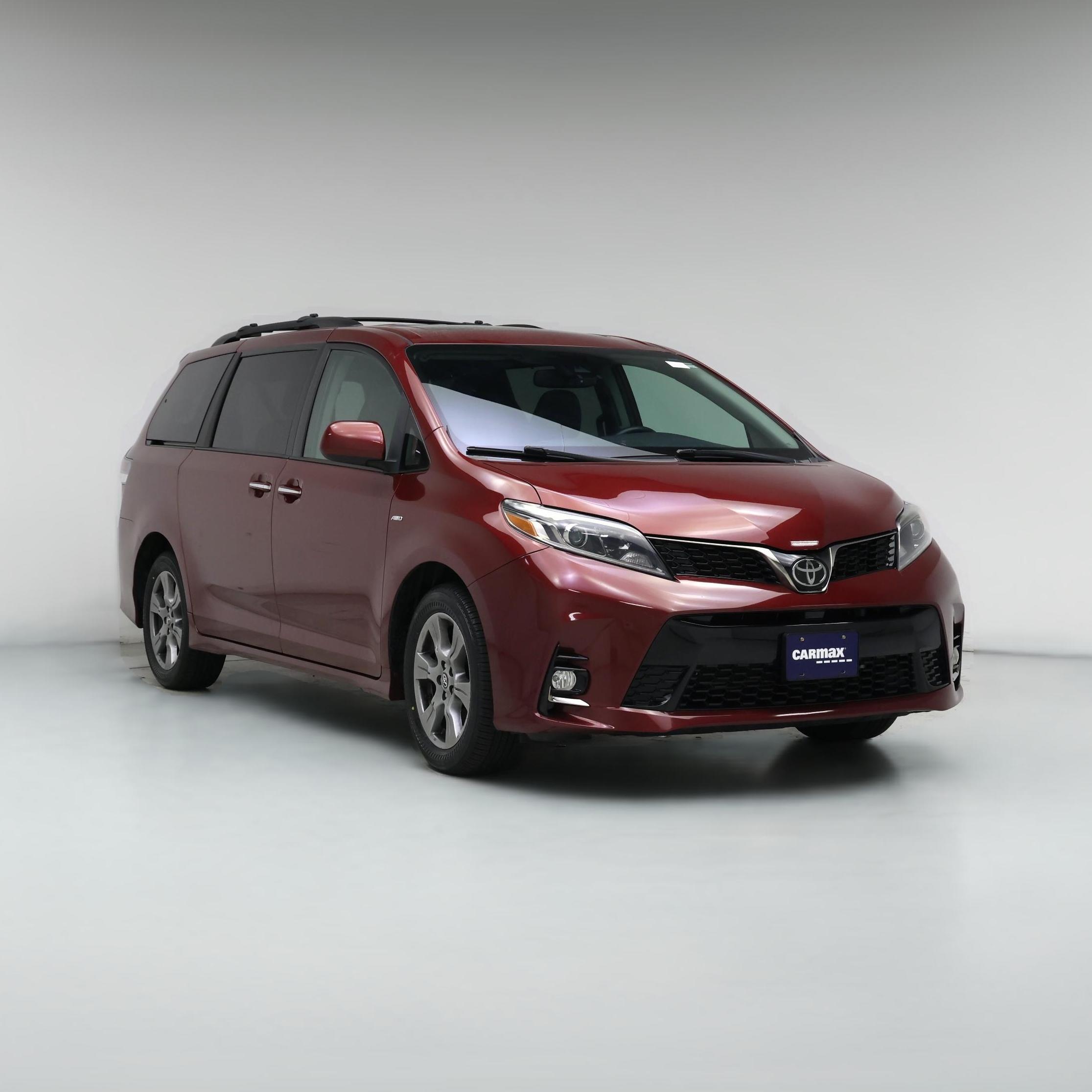 Thumbnail: 2019 Toyota Sienna - 1