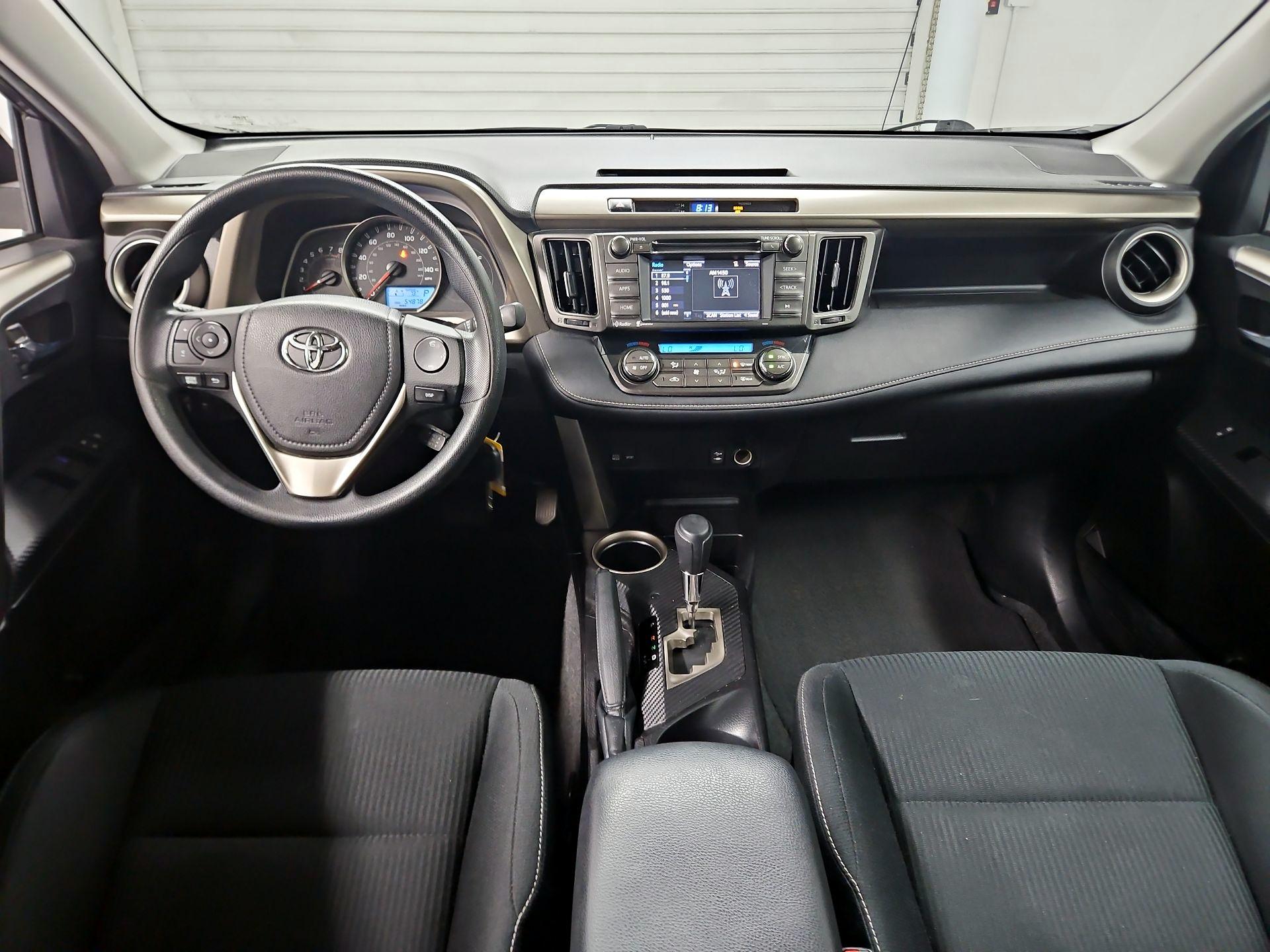Thumbnail: 2015 Toyota RAV4 - 9