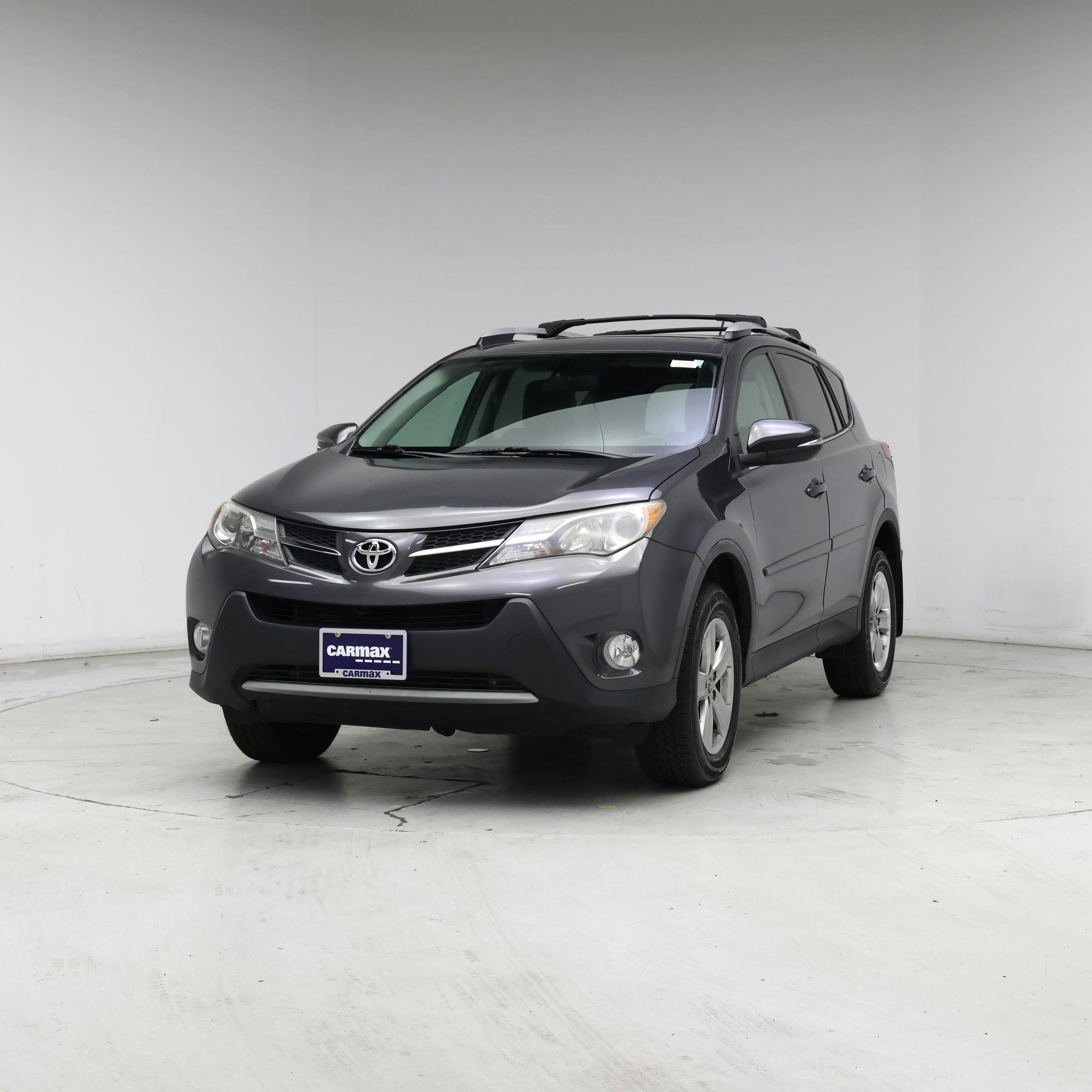 Thumbnail: 2015 Toyota RAV4 - 4
