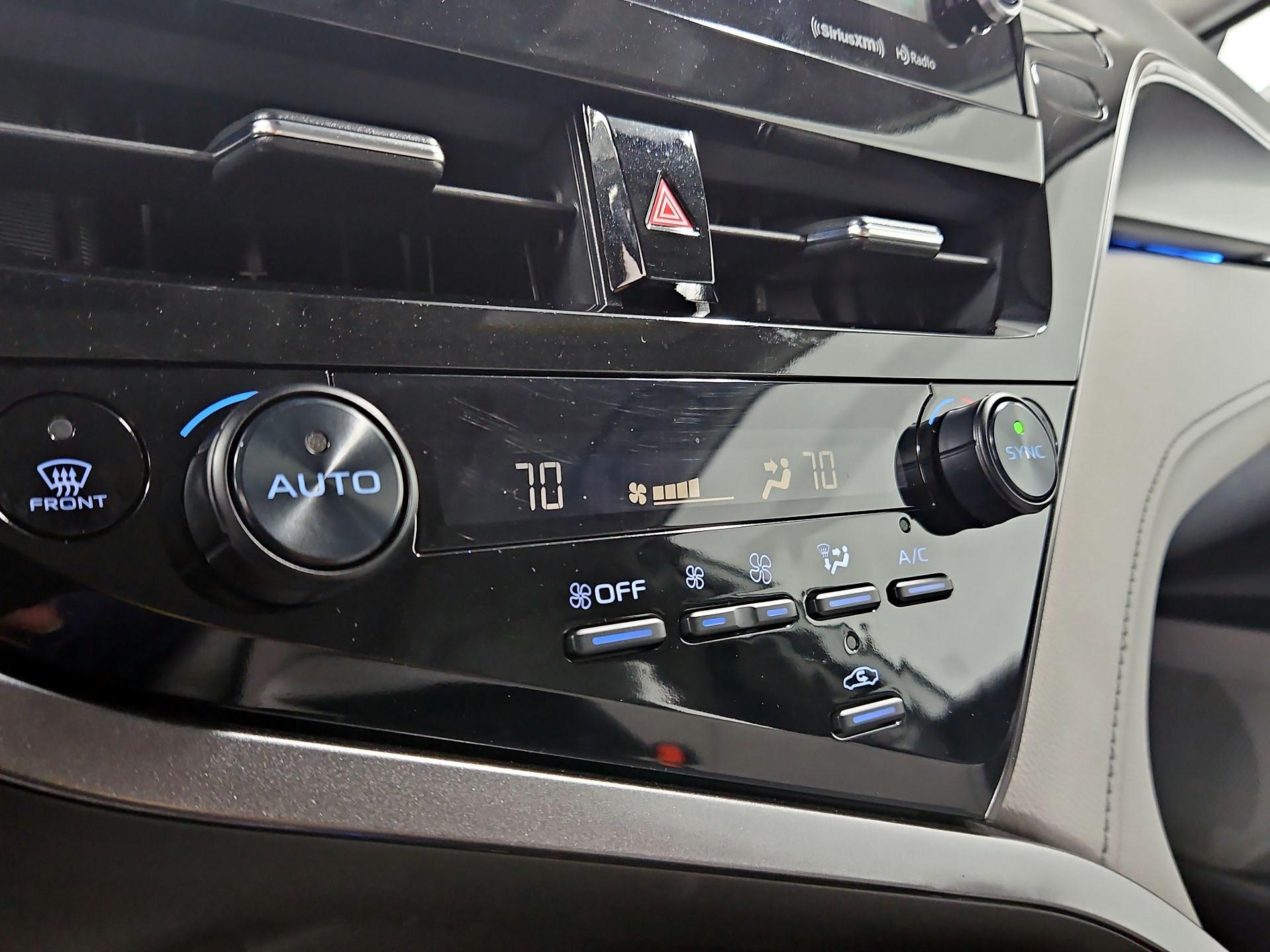 Thumbnail: 2024 Toyota Camry - 17