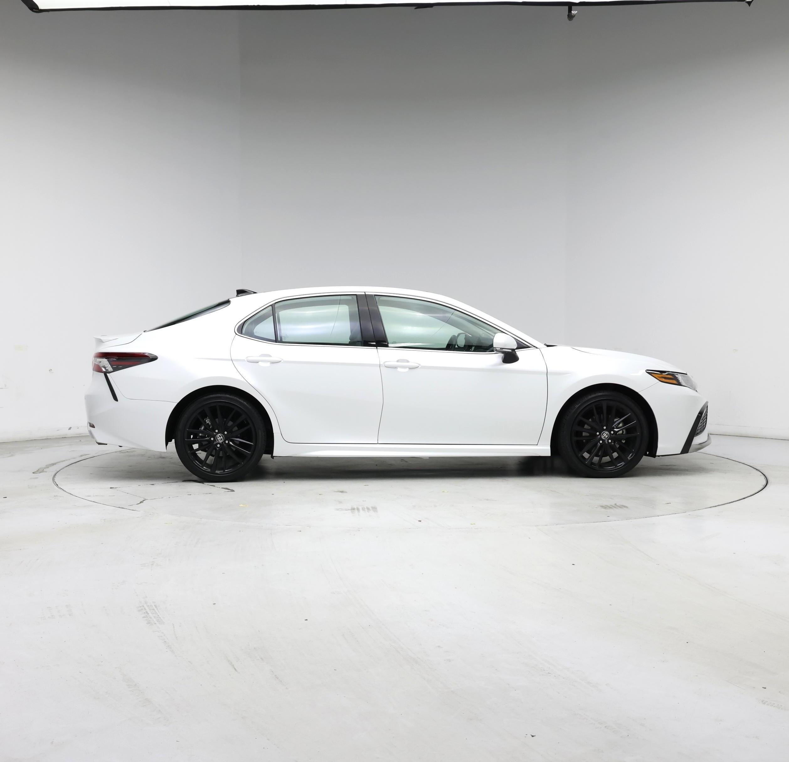 Thumbnail: 2024 Toyota Camry - 7