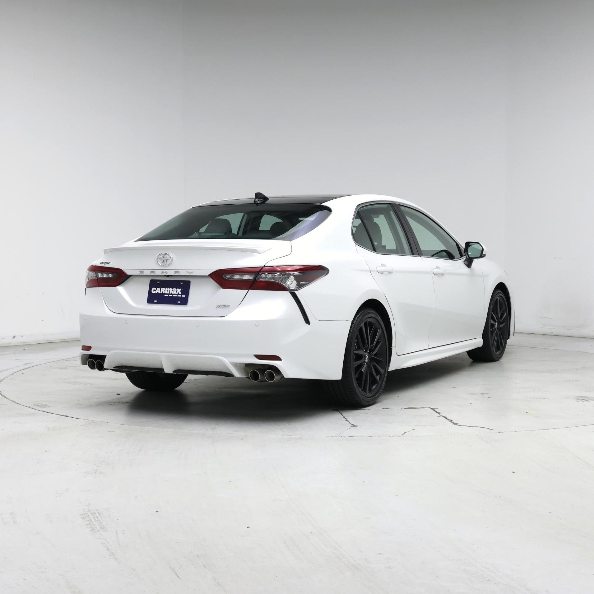 Thumbnail: 2024 Toyota Camry - 8