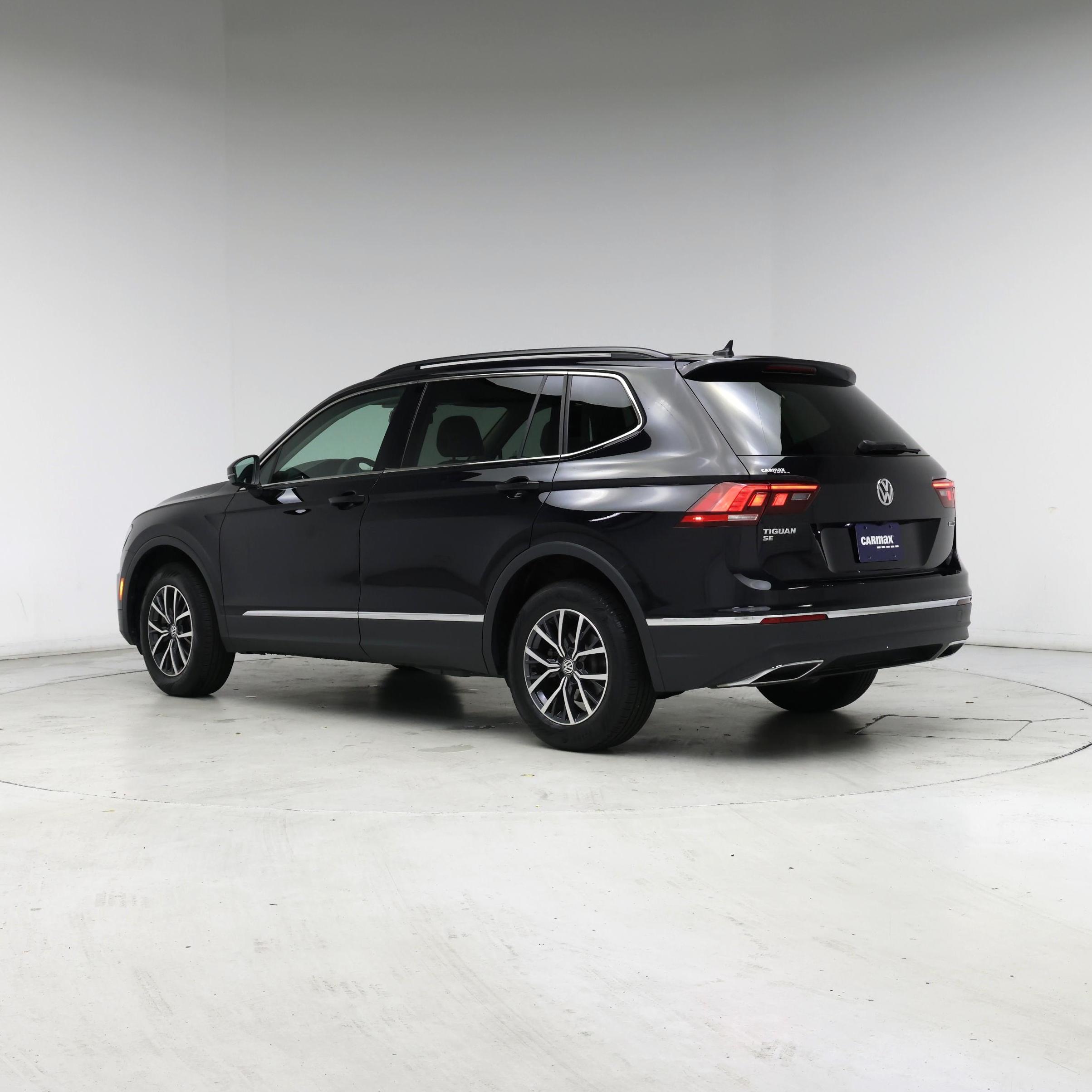 Thumbnail: 2020 Volkswagen Tiguan - 2