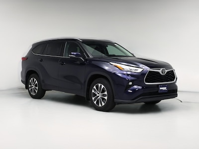 Blue 2020 Toyota Highlander XLE