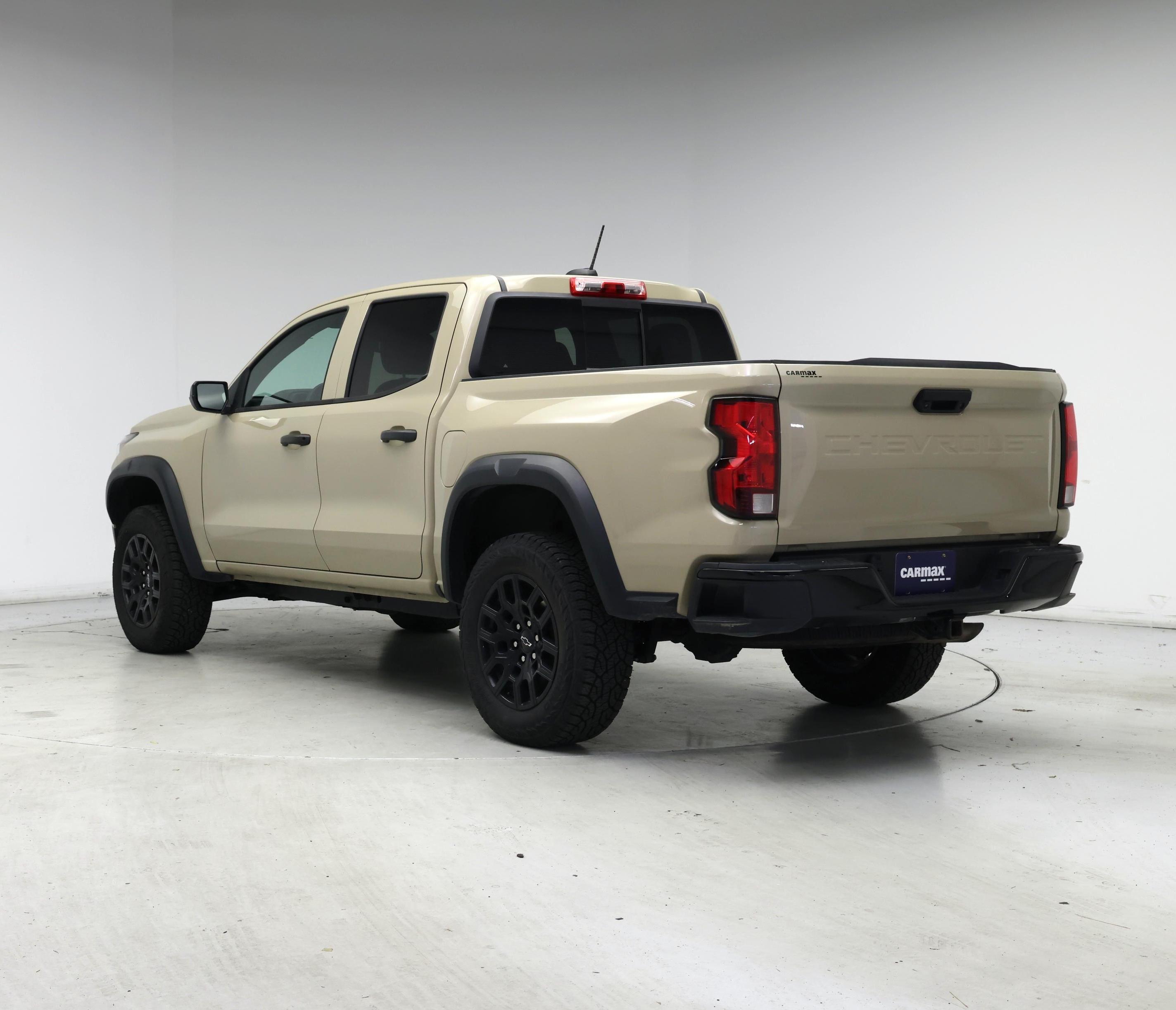 Thumbnail: 2023 Chevrolet Colorado - 2