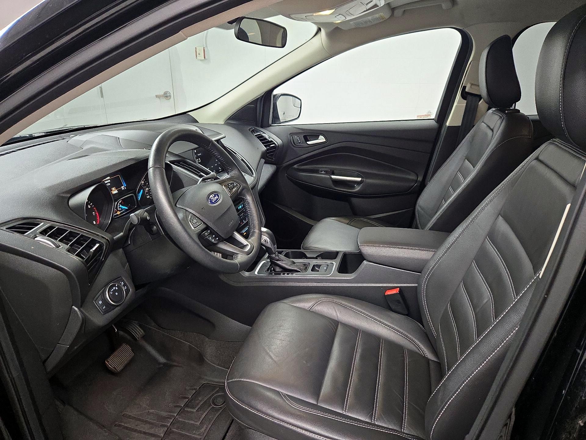 Thumbnail: 2018 Ford Escape - 11