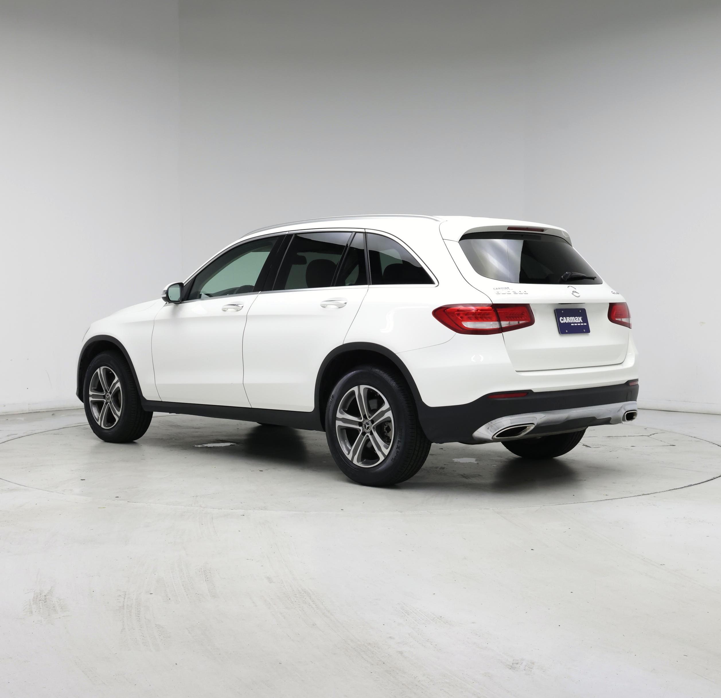 Thumbnail: 2019 Mercedes-Benz GLC - 2