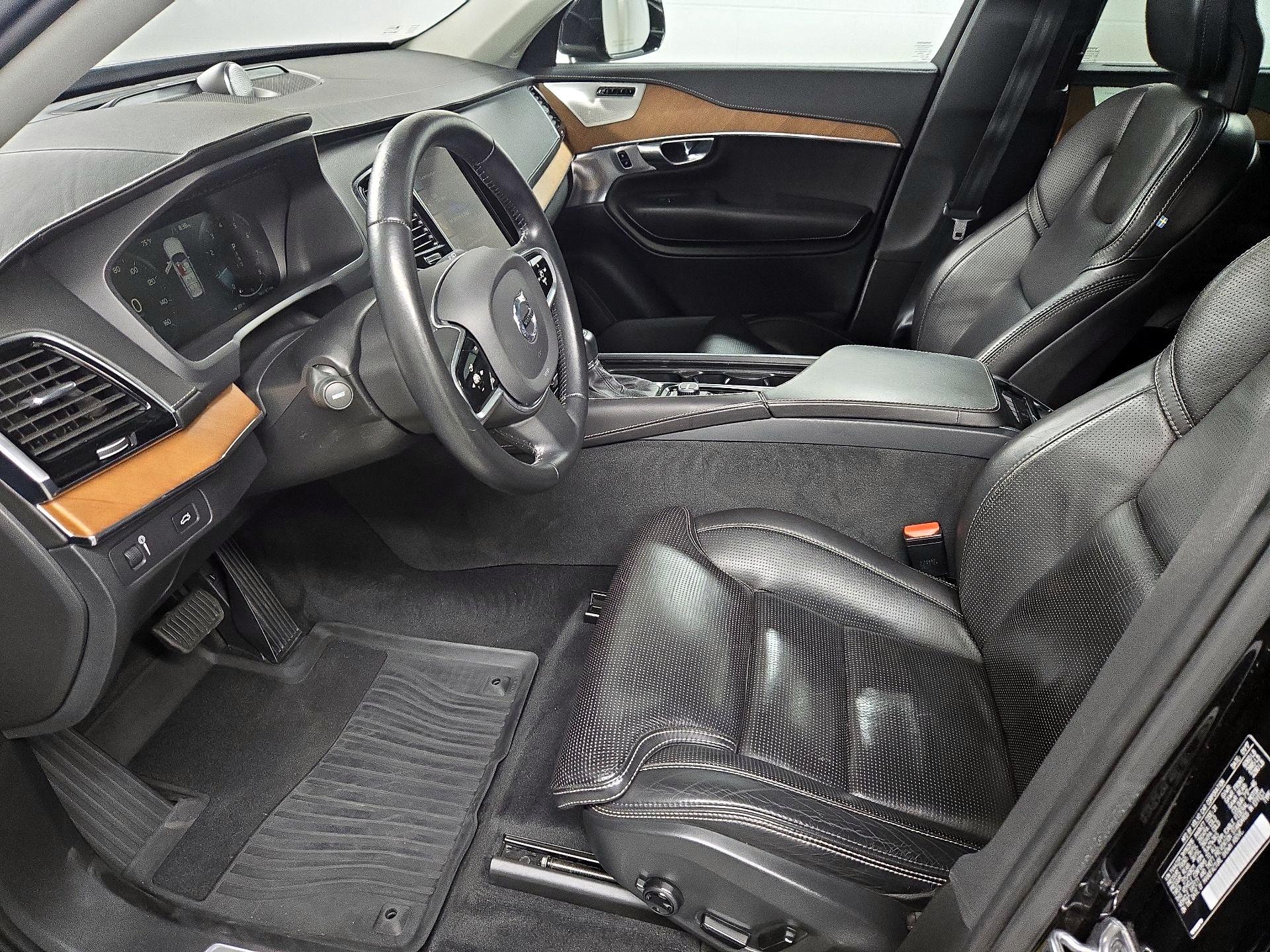 Thumbnail: 2017 Volvo XC90 - 11