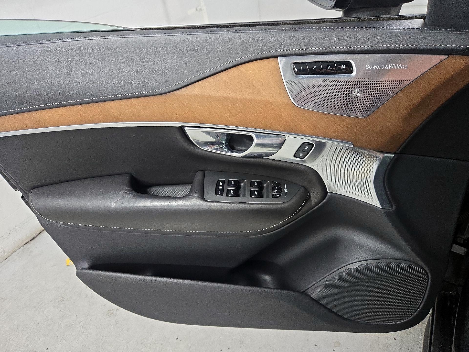 Thumbnail: 2017 Volvo XC90 - 12