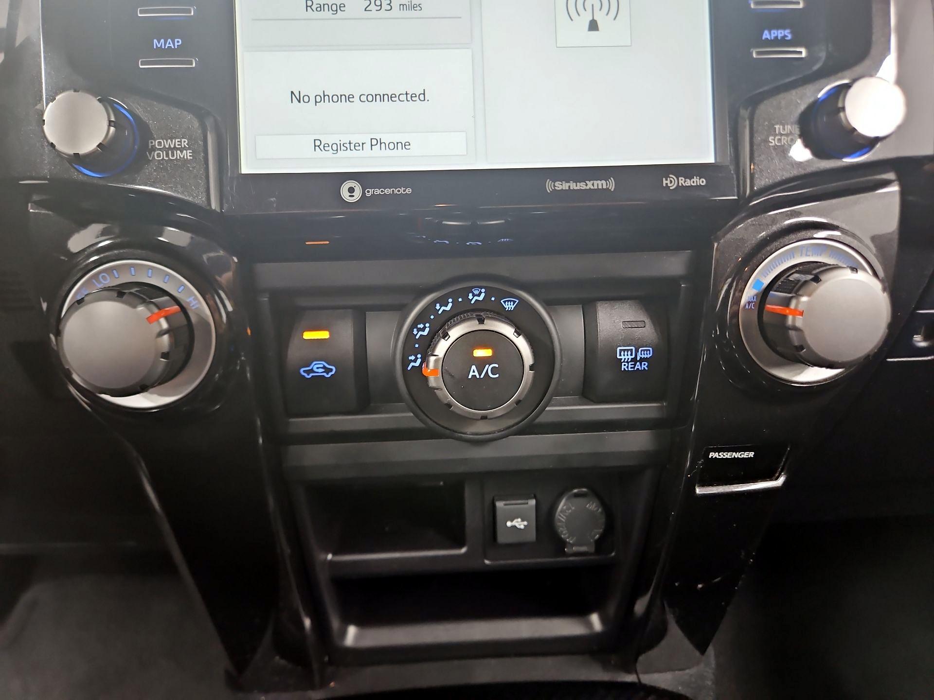 Thumbnail: 2021 Toyota 4Runner - 16