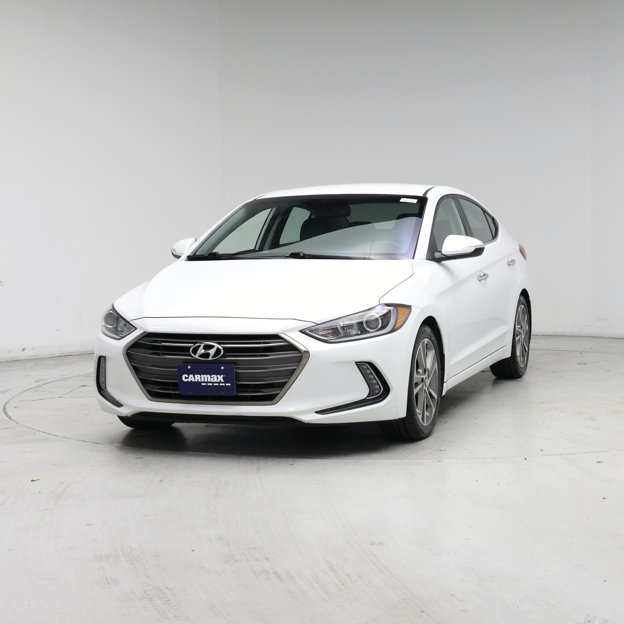 Thumbnail: 2017 Hyundai Elantra - 4