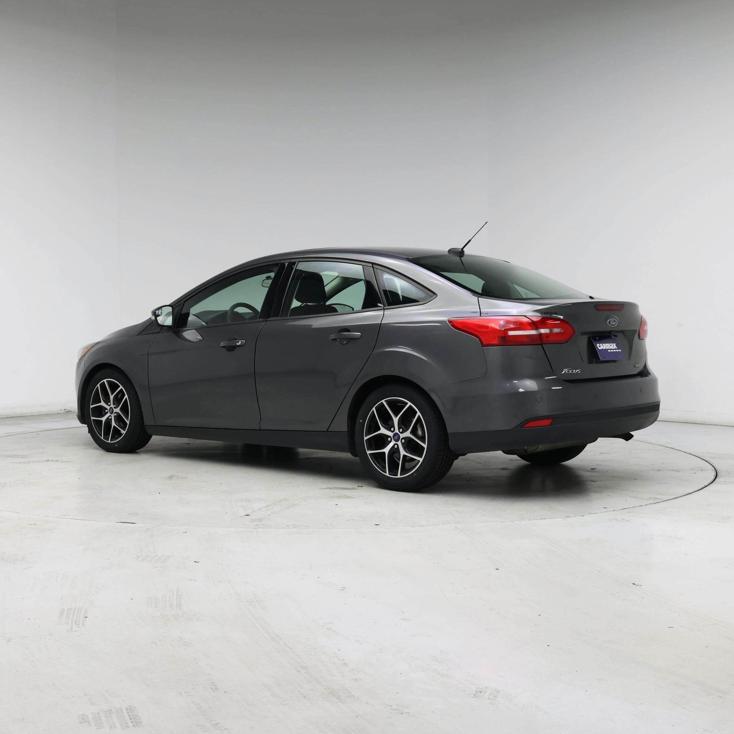 Thumbnail: 2018 Ford Focus - 2