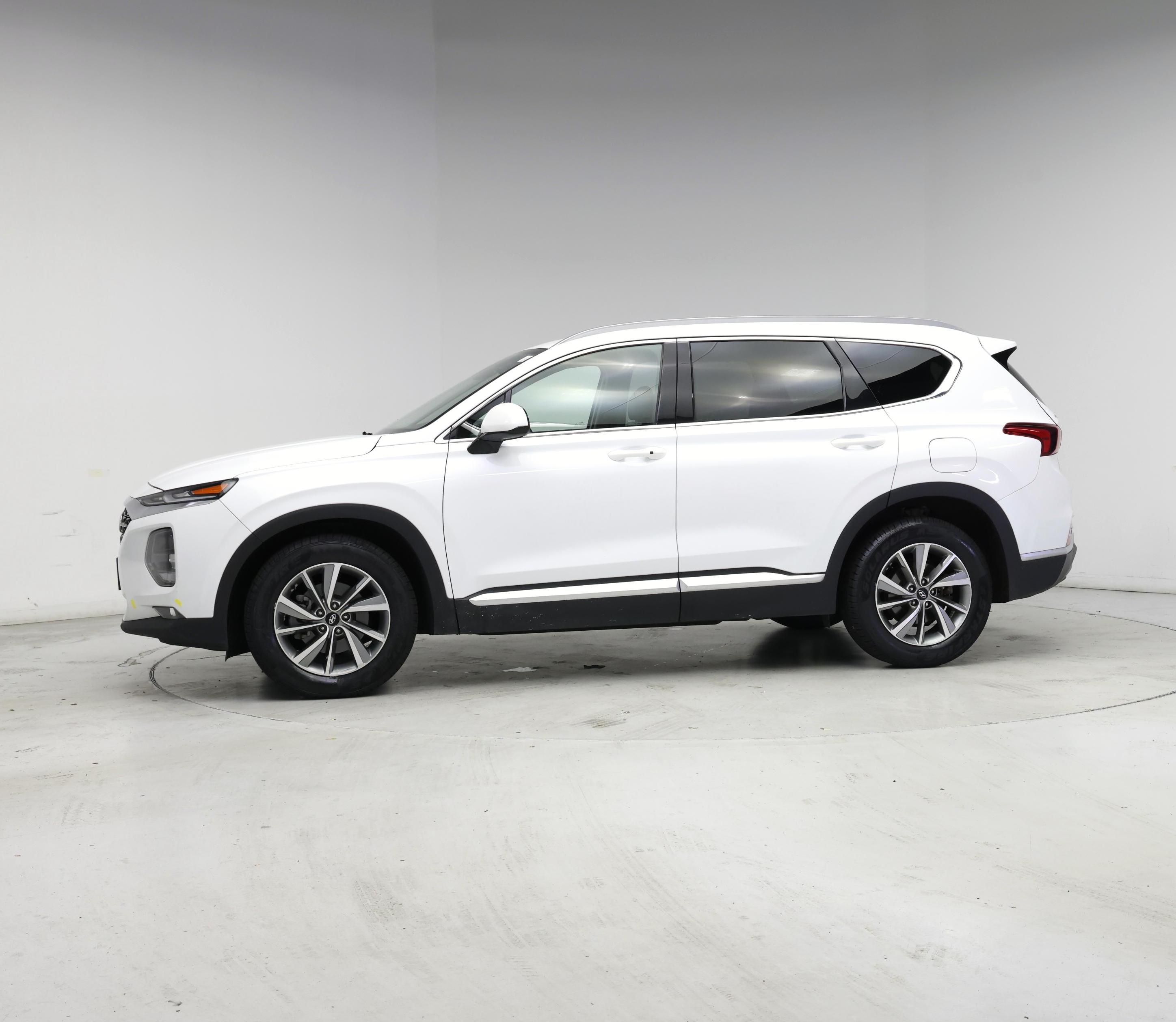 Thumbnail: 2020 Hyundai Santa Fe - 3