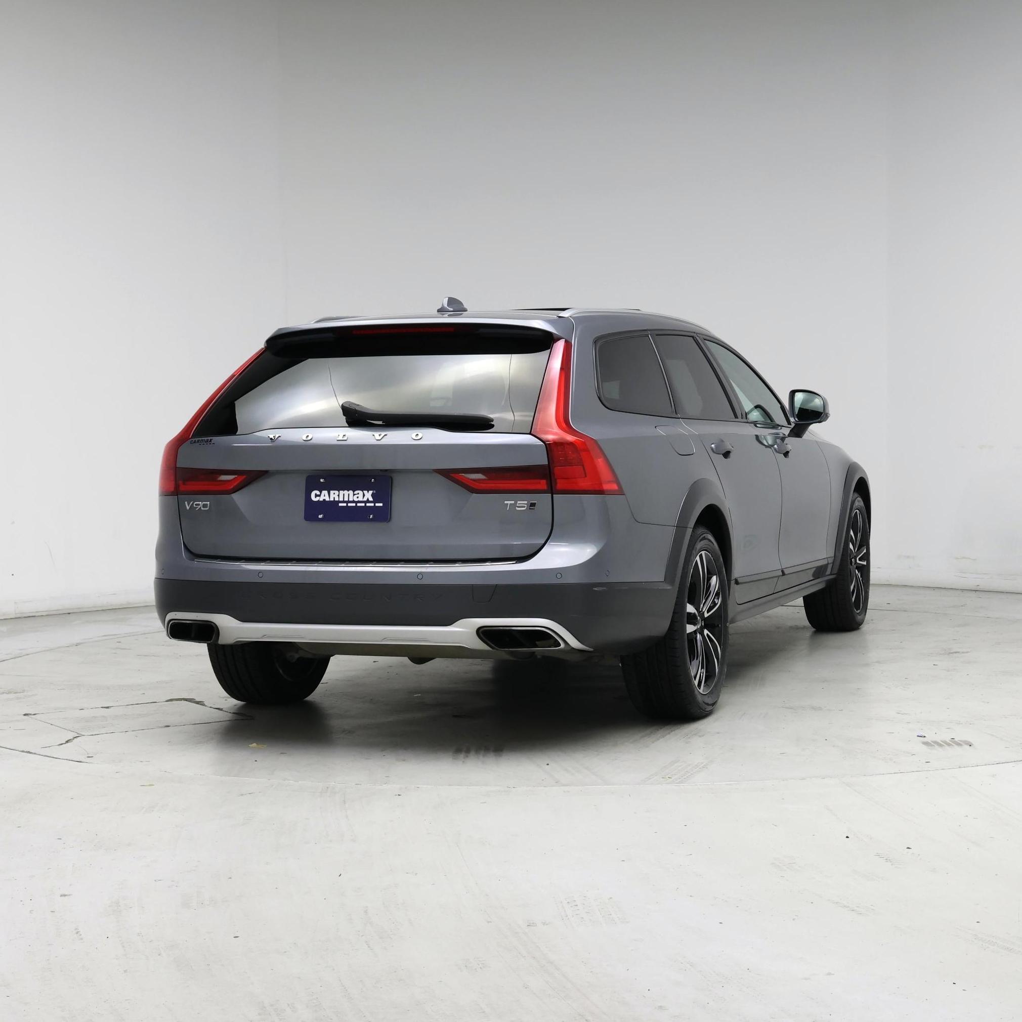 Thumbnail: 2019 Volvo V90 - 8