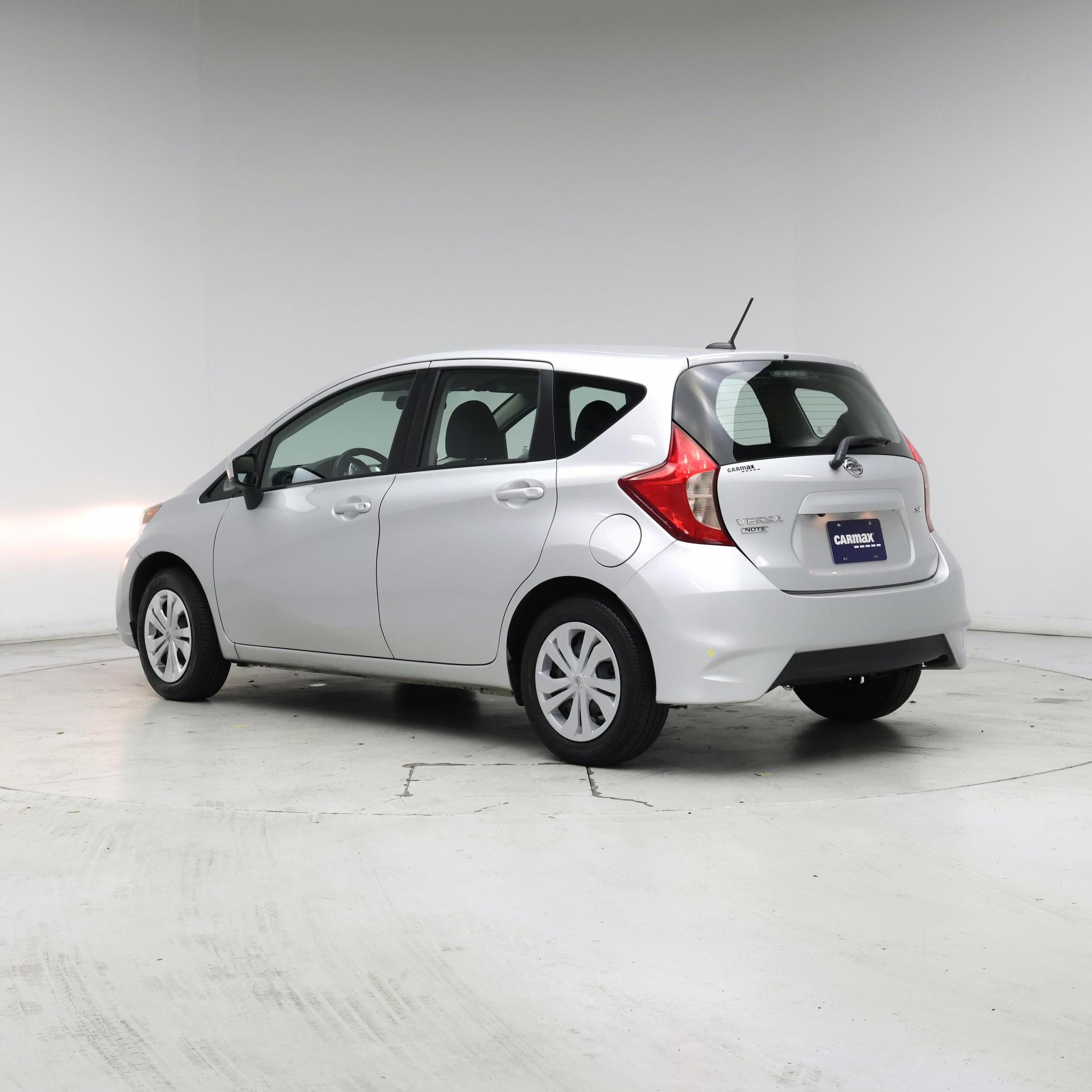 Thumbnail: 2017 Nissan Versa Note - 2