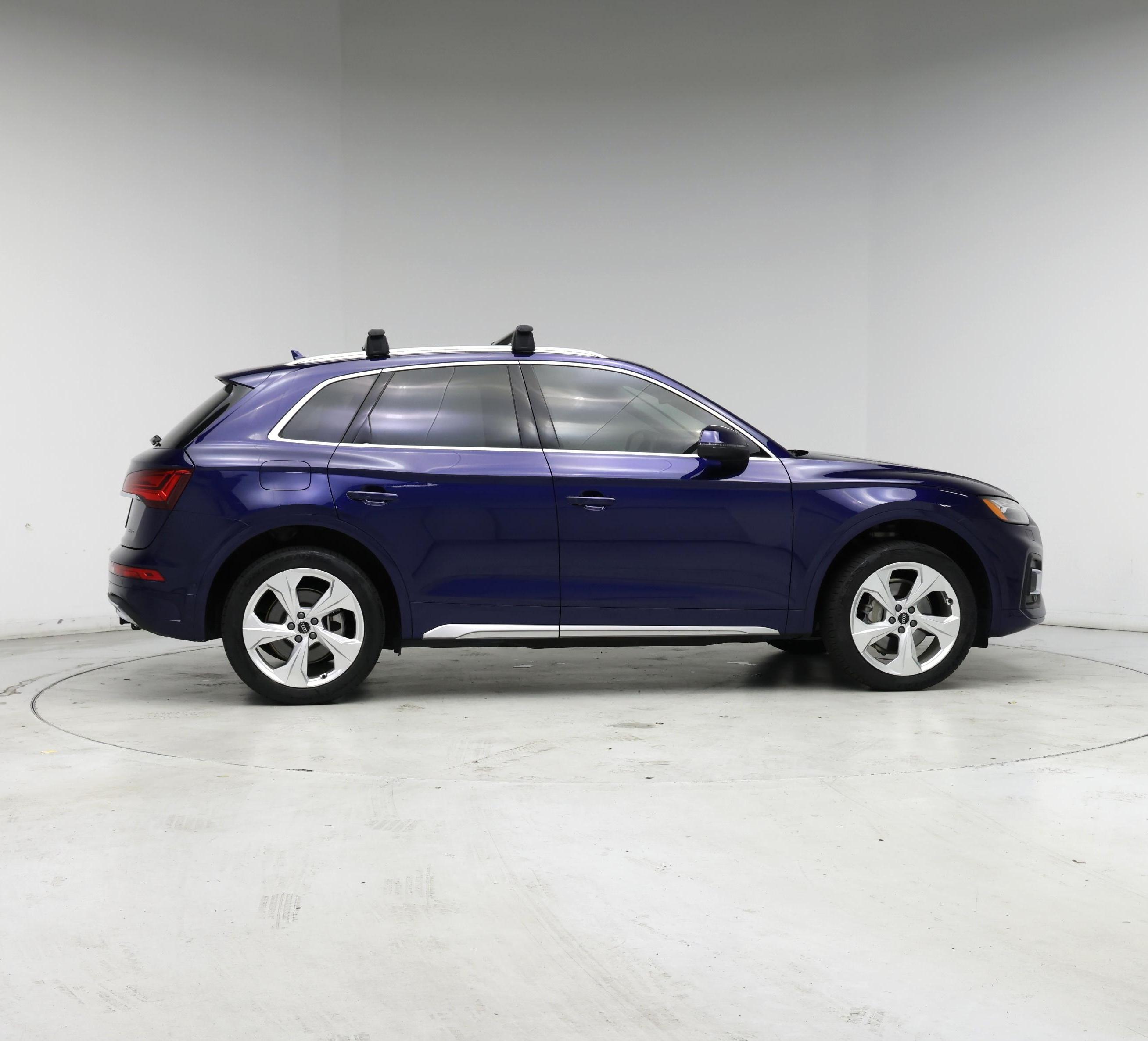 Thumbnail: 2021 Audi Q5 - 7