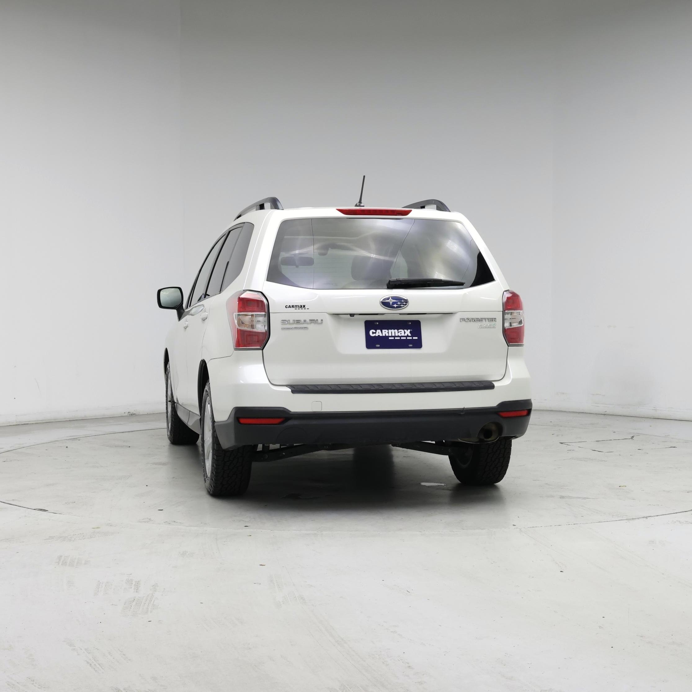 Thumbnail: 2015 Subaru Forester - 6