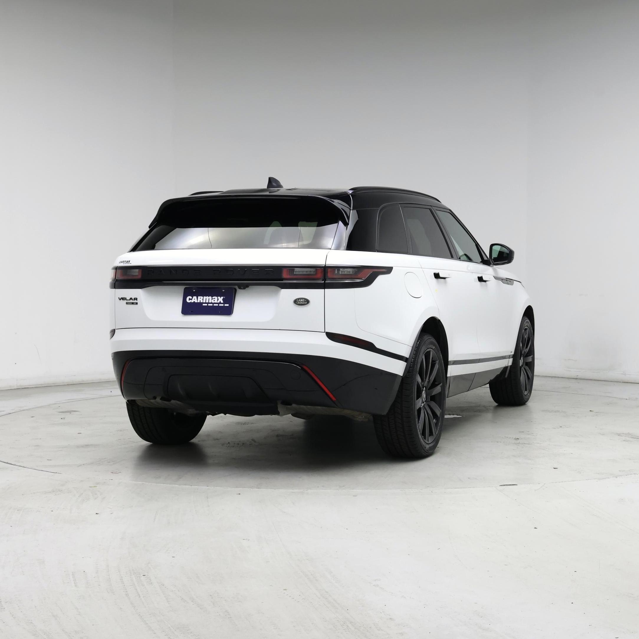 Thumbnail: 2018 Land Rover Range Rover Velar - 8