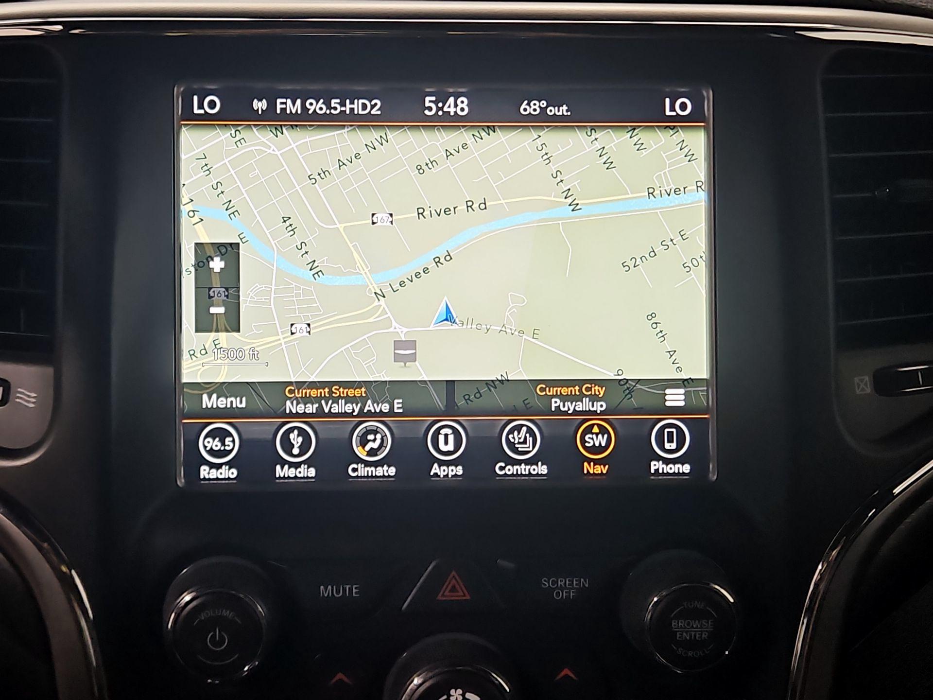 Thumbnail: 2018 Jeep Grand Cherokee - 14