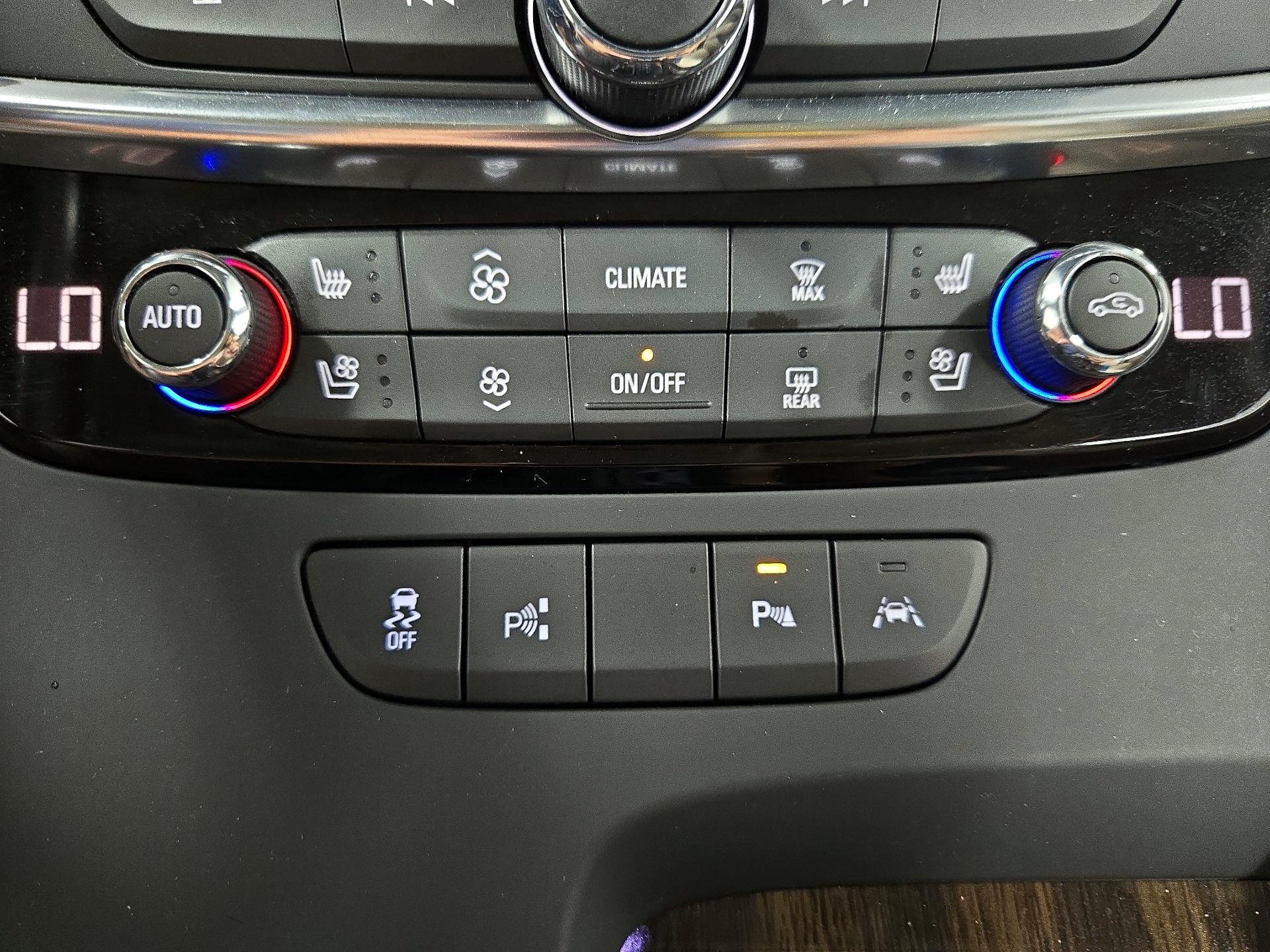 Thumbnail: 2018 Buick LaCrosse - 17