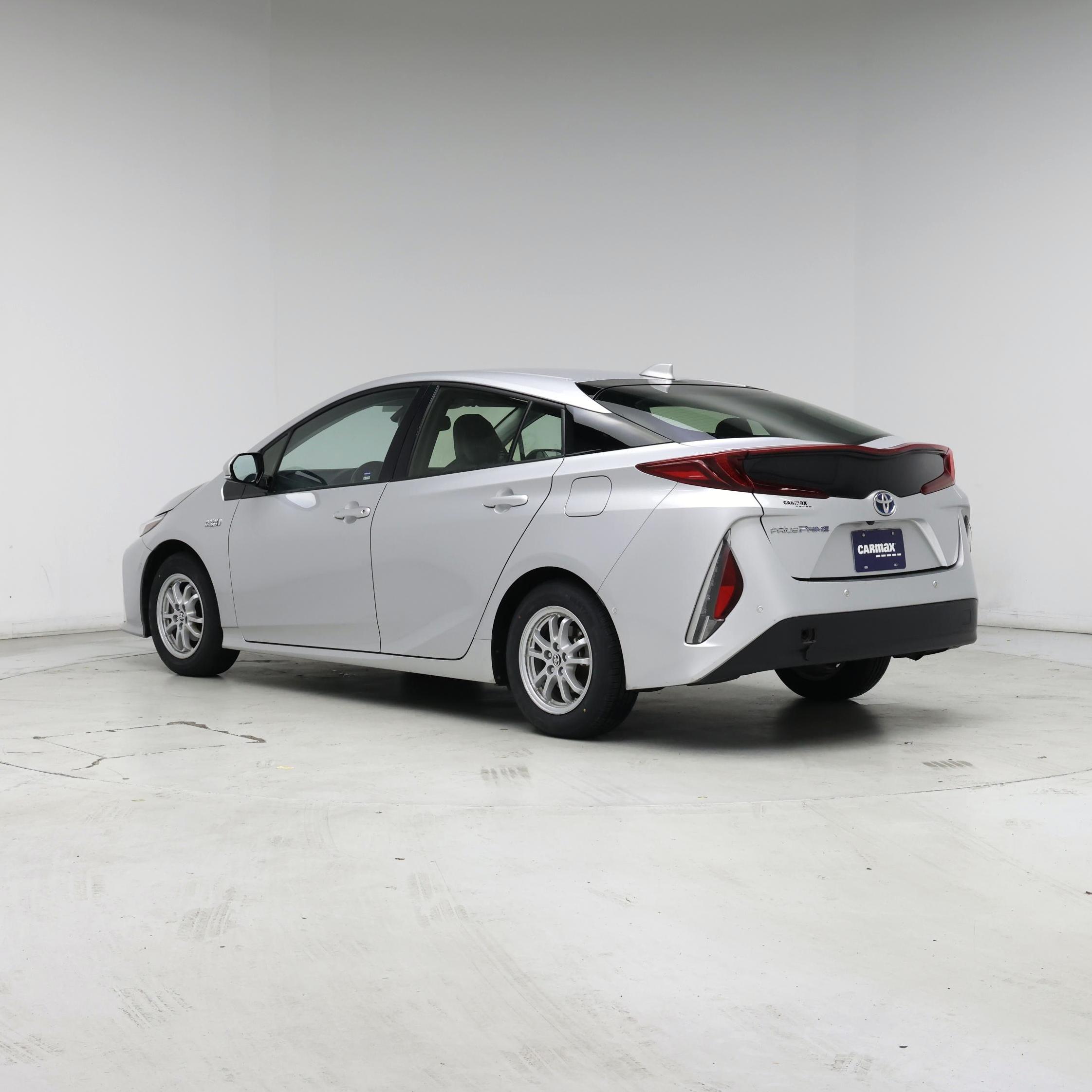 Thumbnail: 2018 Toyota Prius Prime - 2