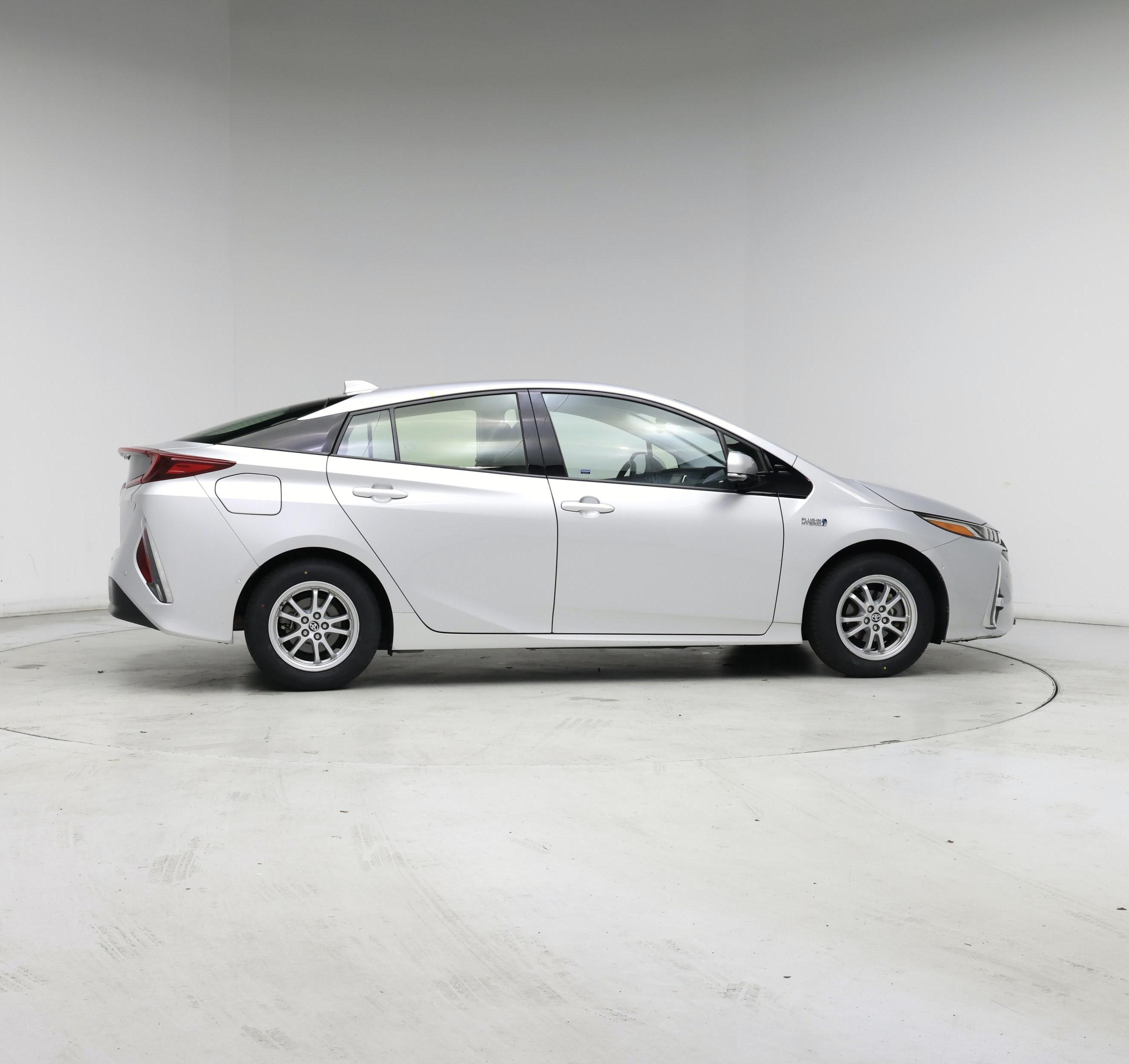 Thumbnail: 2018 Toyota Prius Prime - 7