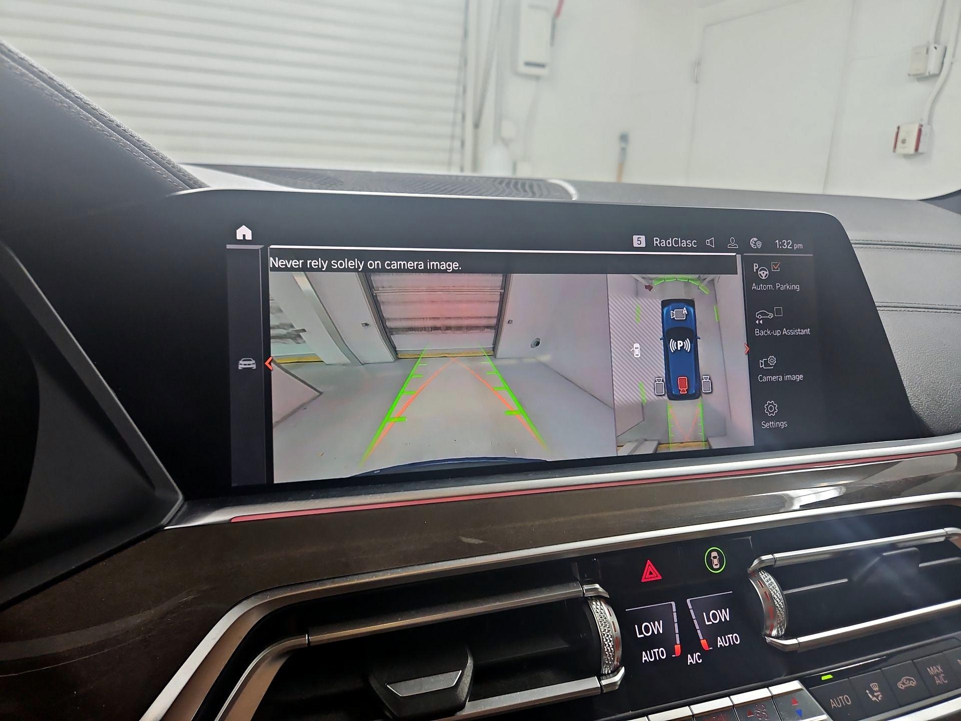 Thumbnail: 2021 BMW X5 - 15
