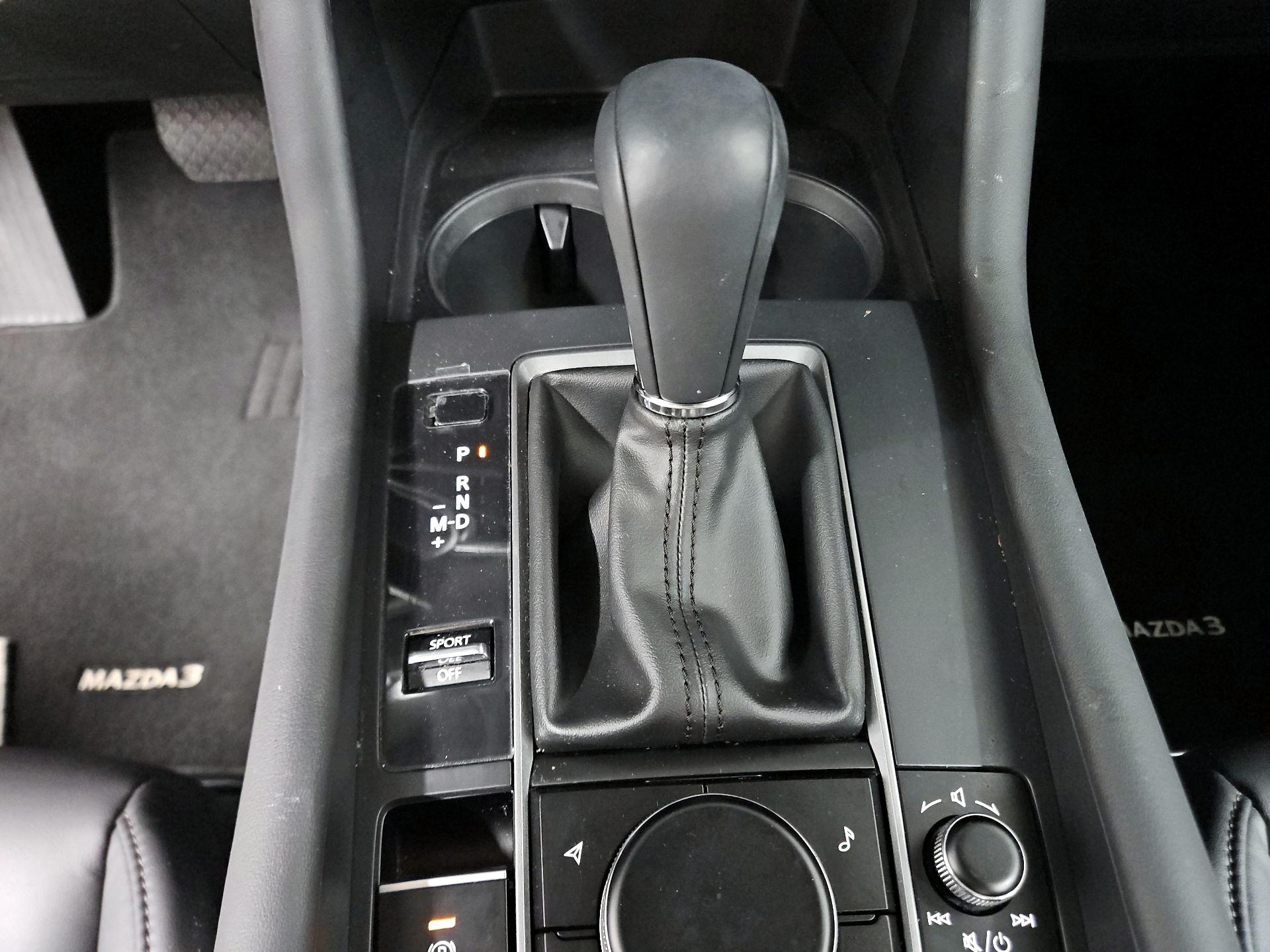 Thumbnail: 2021 Mazda Mazda3 - 18