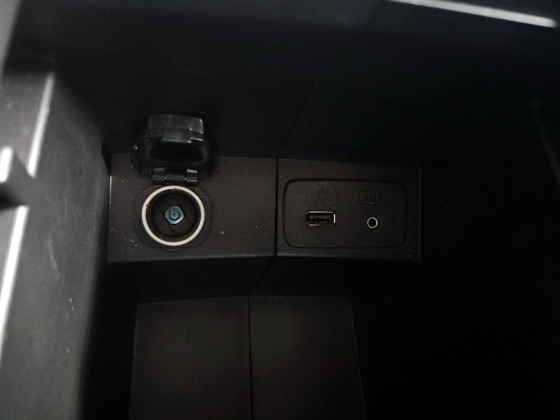Thumbnail: 2014 Subaru Forester - 18