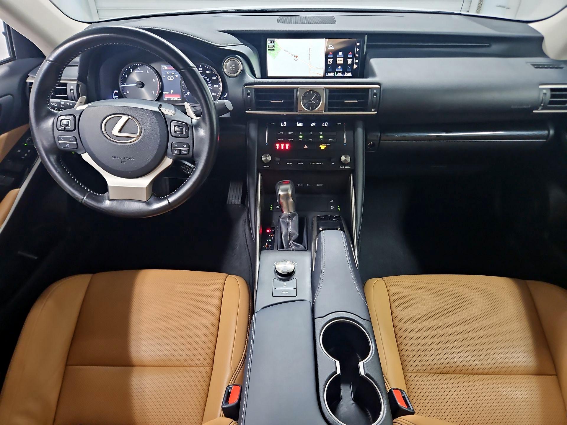 Thumbnail: 2017 Lexus IS - 9