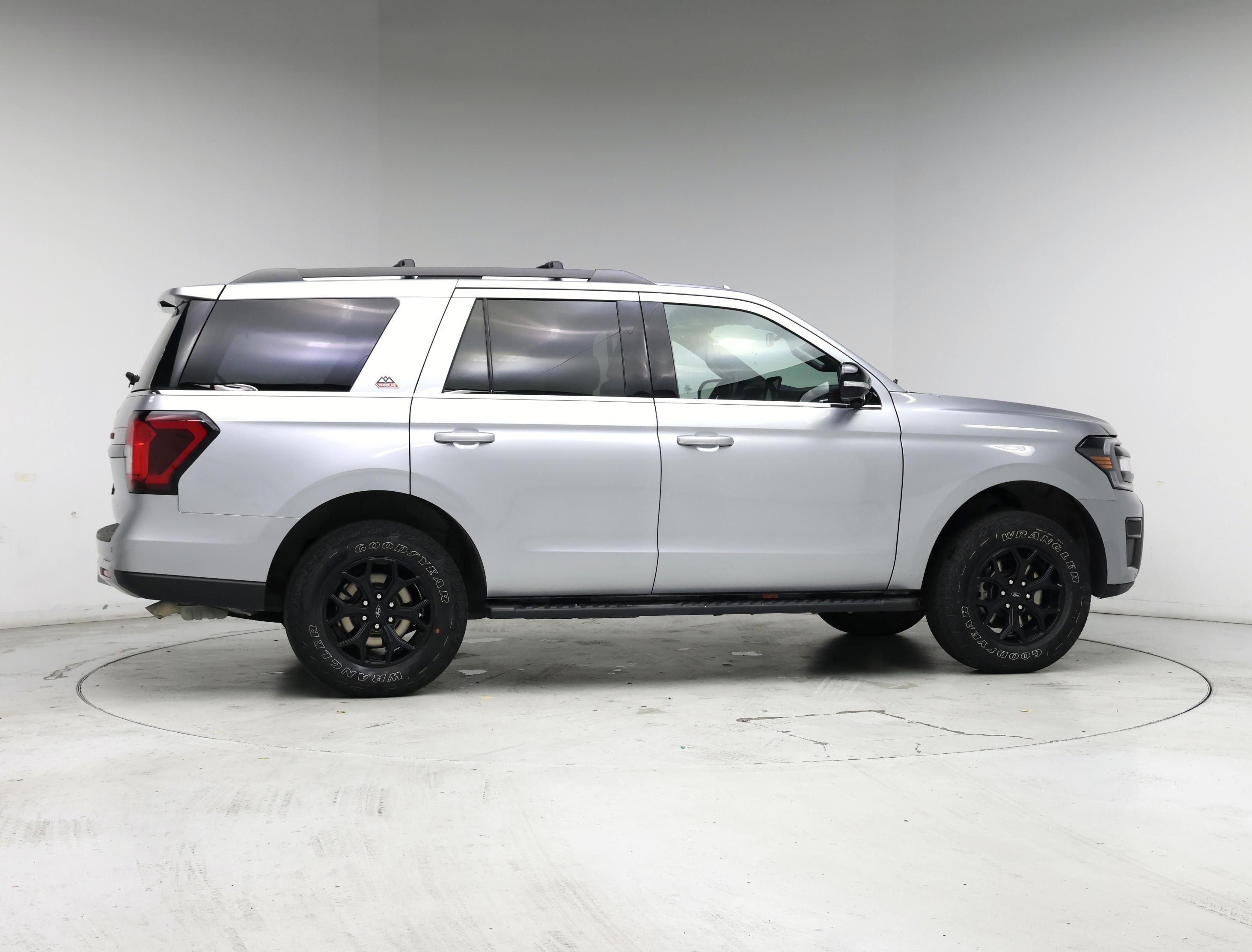 Thumbnail: 2023 Ford Expedition - 7