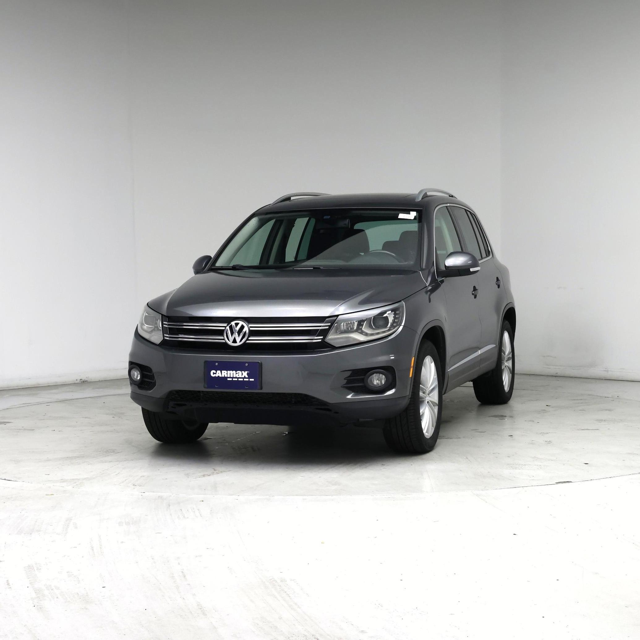 Thumbnail: 2016 Volkswagen Tiguan - 4