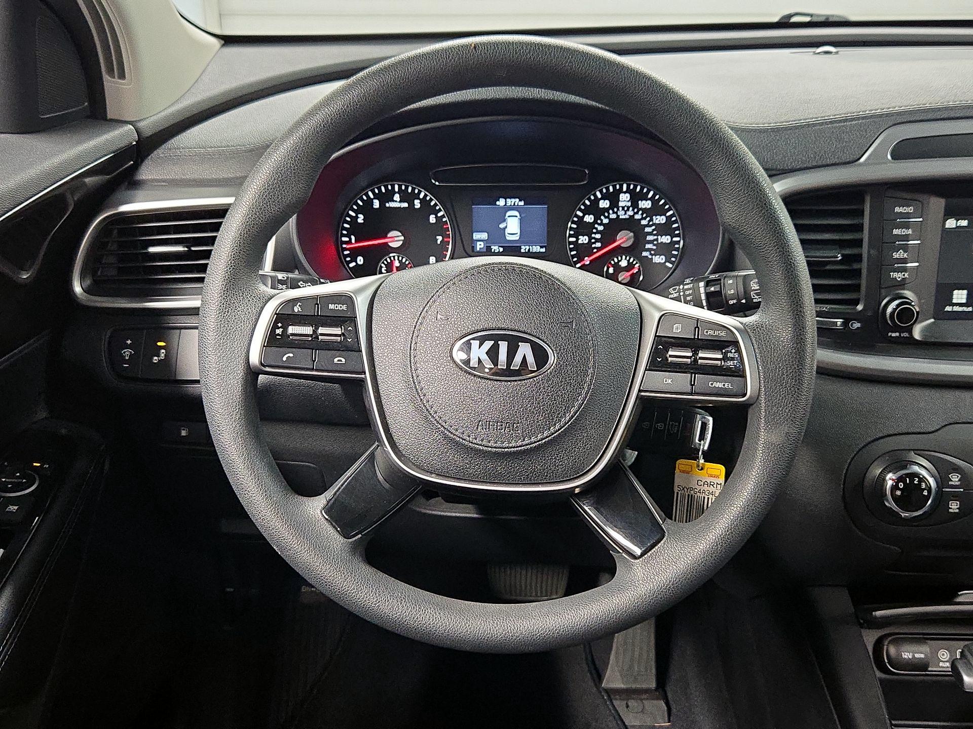 Thumbnail: 2020 Kia Sorento - 10