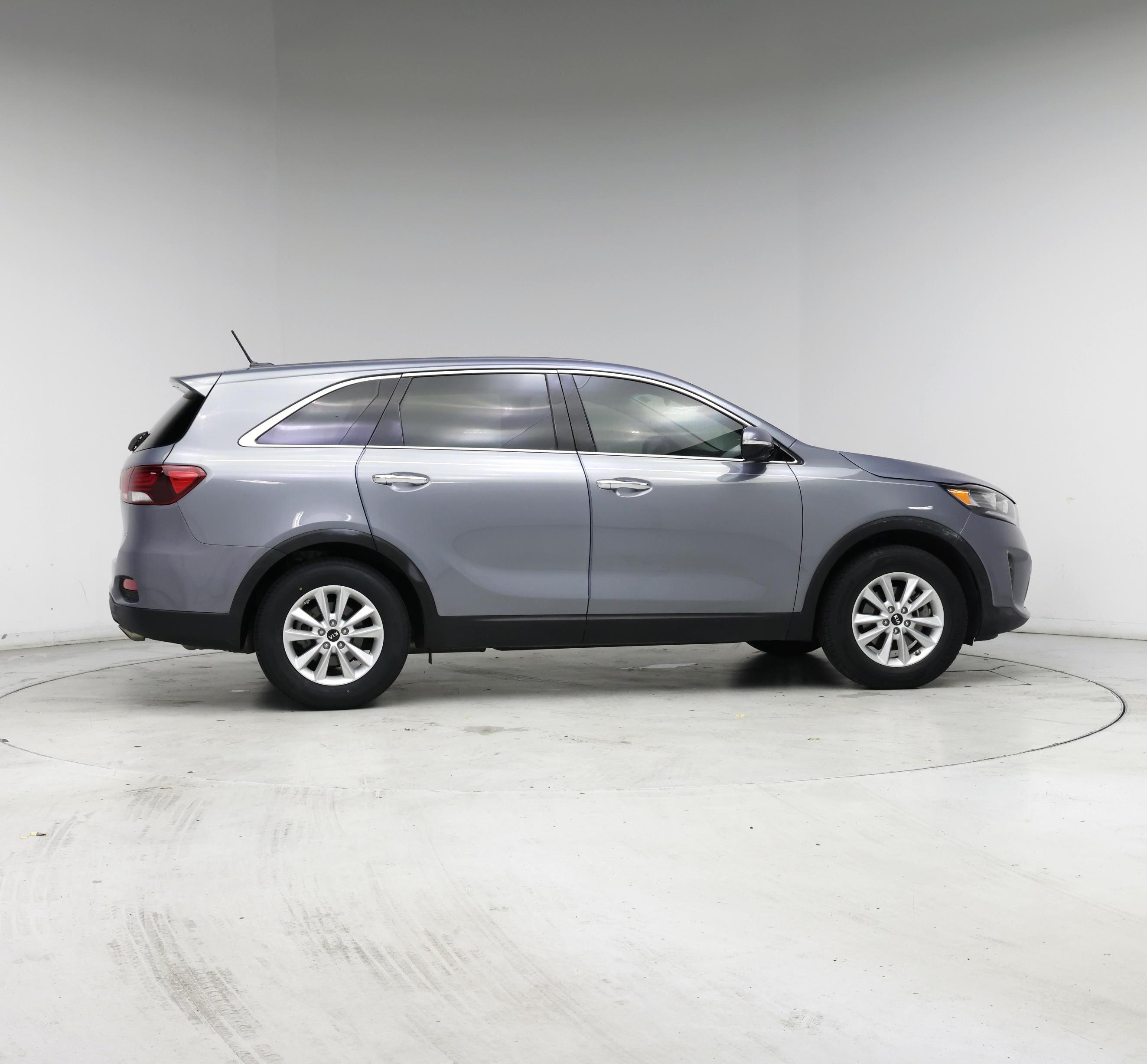 Thumbnail: 2020 Kia Sorento - 7