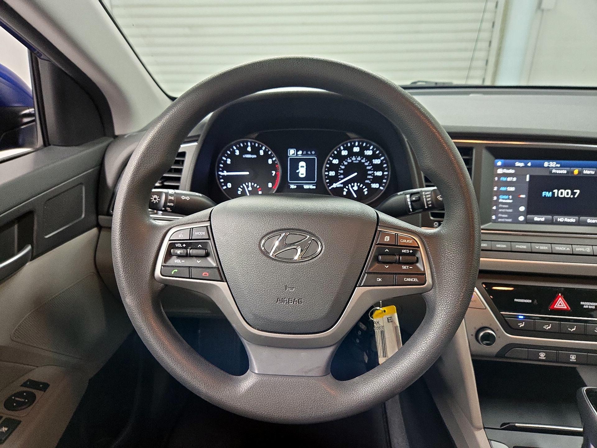 Thumbnail: 2018 Hyundai Elantra - 10