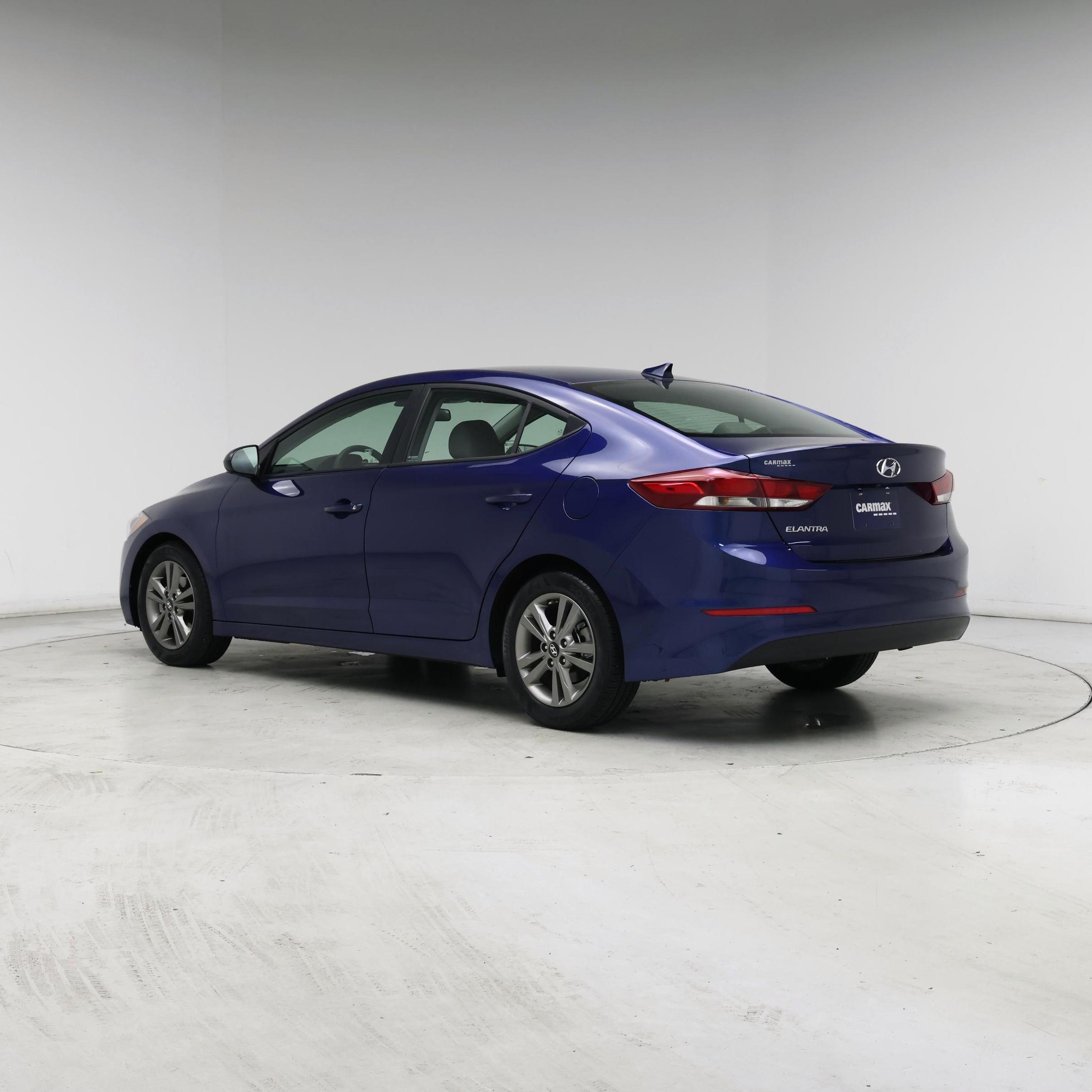 Thumbnail: 2018 Hyundai Elantra - 2