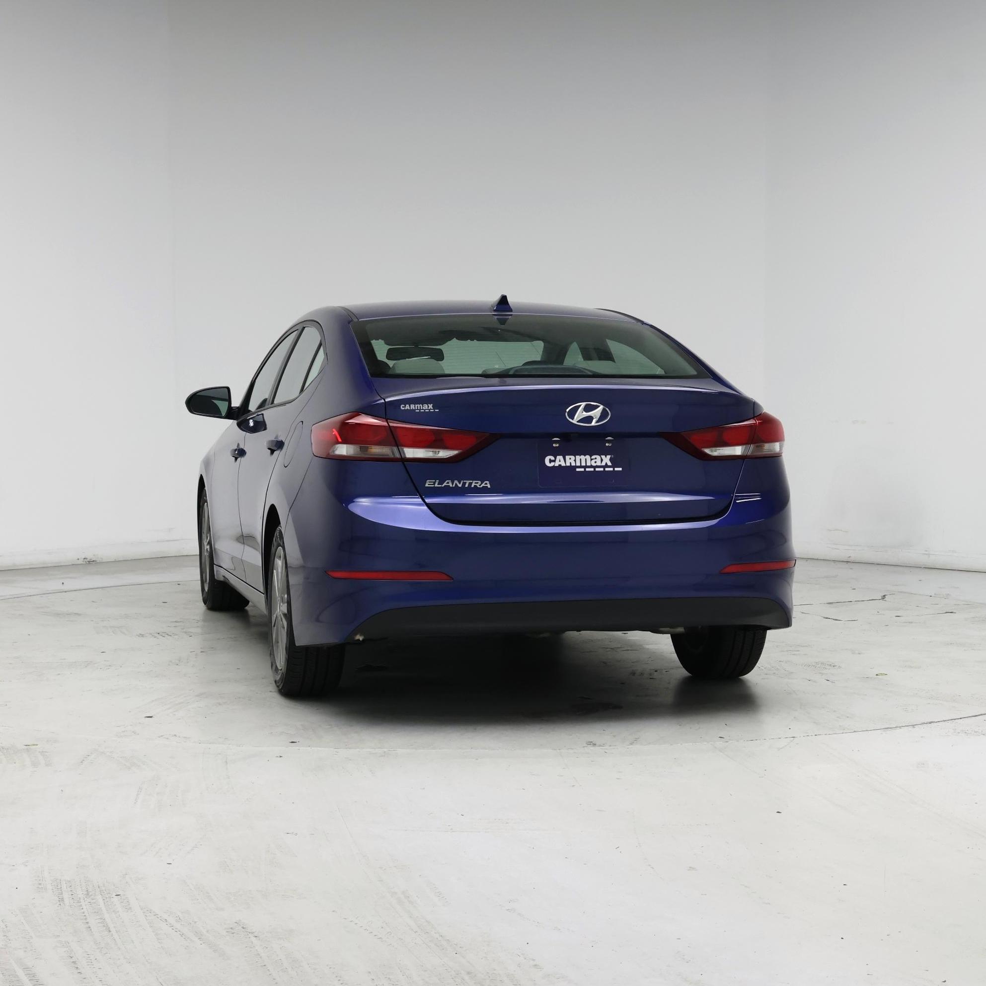 Thumbnail: 2018 Hyundai Elantra - 6