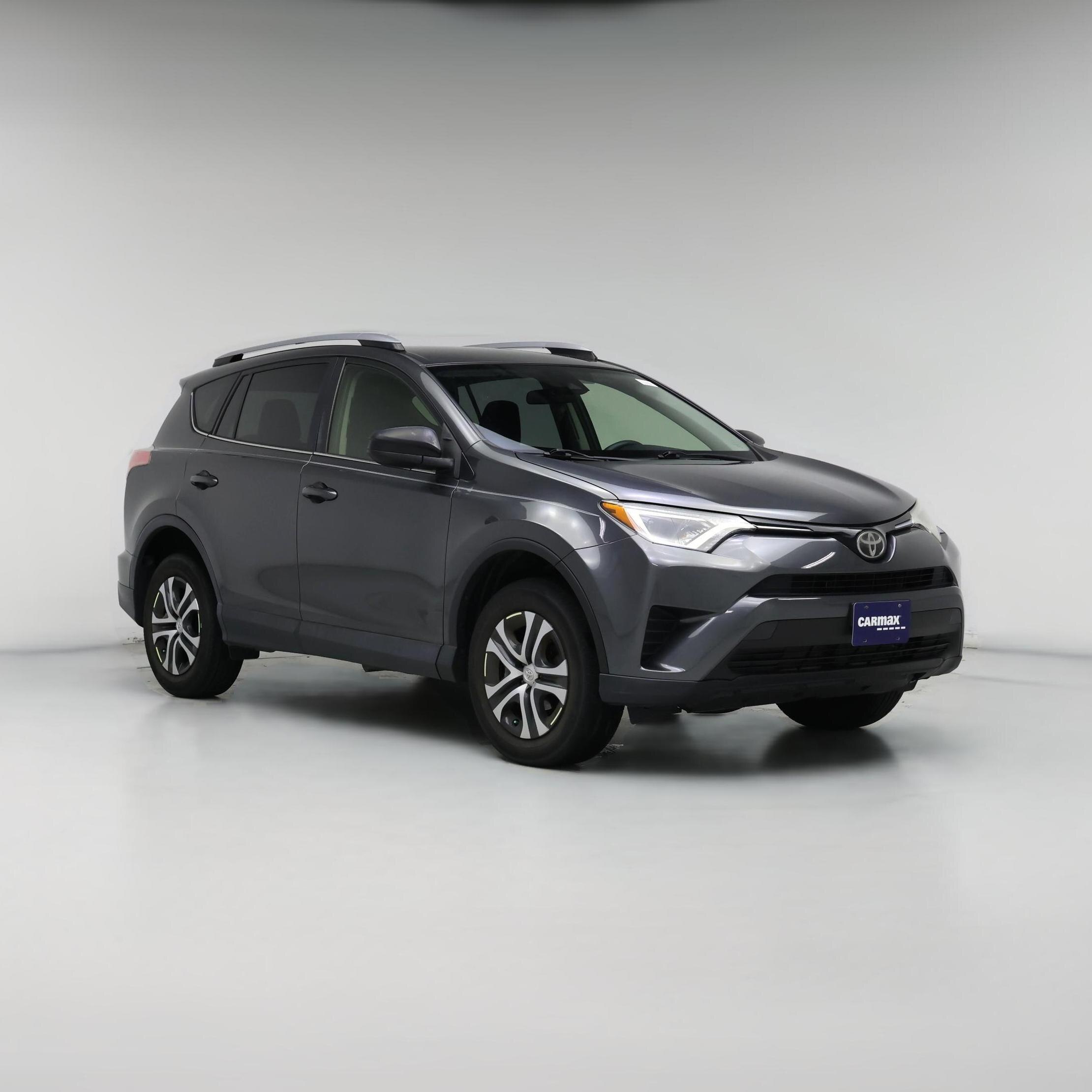 Thumbnail: 2017 Toyota RAV4 - 1