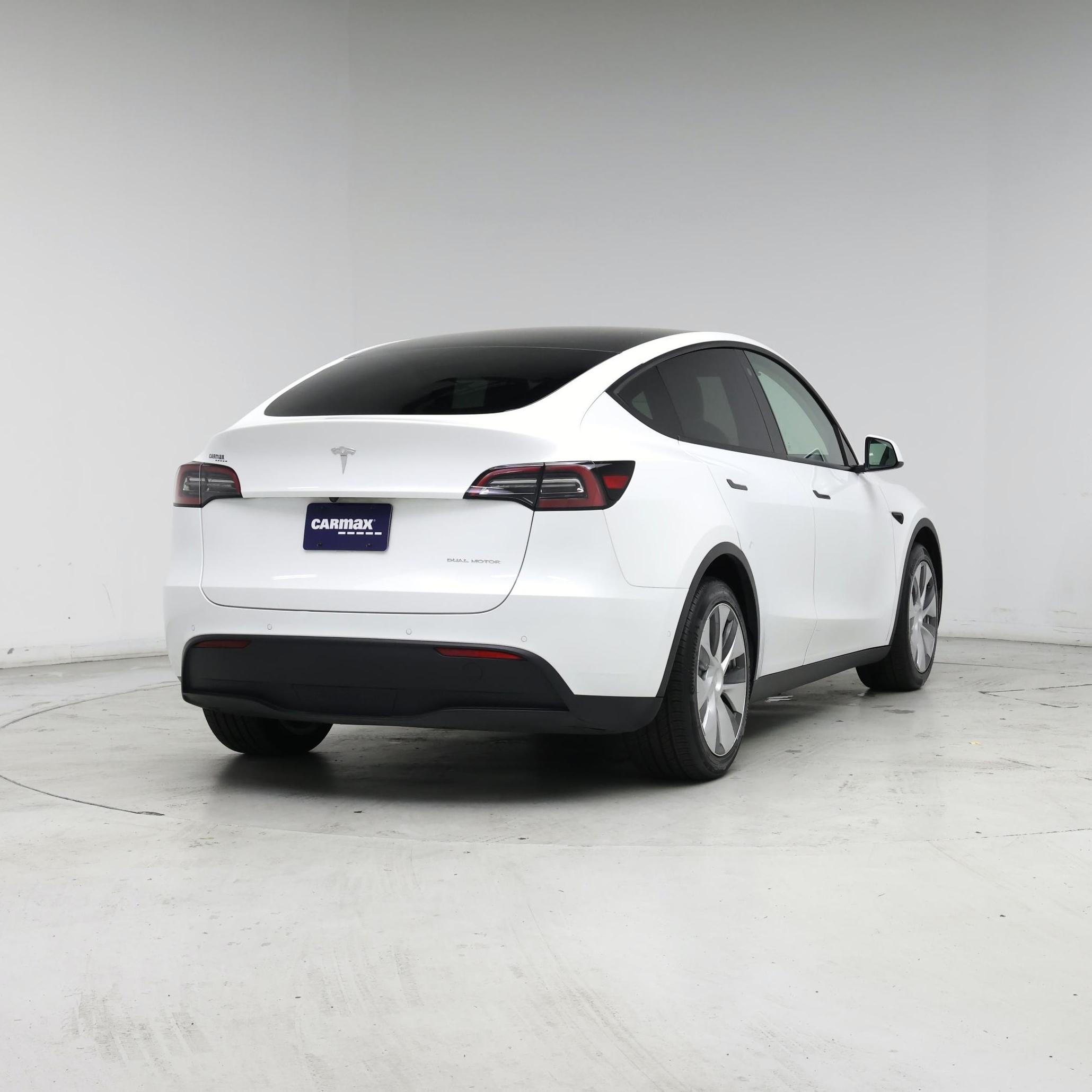 Thumbnail: 2021 Tesla Model Y - 8