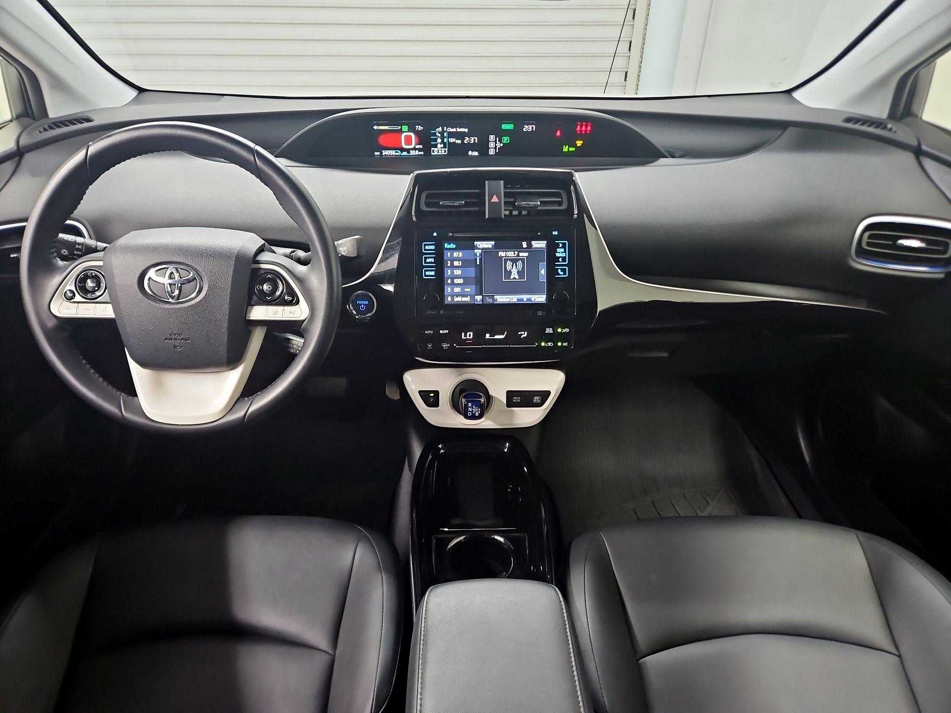 Thumbnail: 2018 Toyota Prius - 9