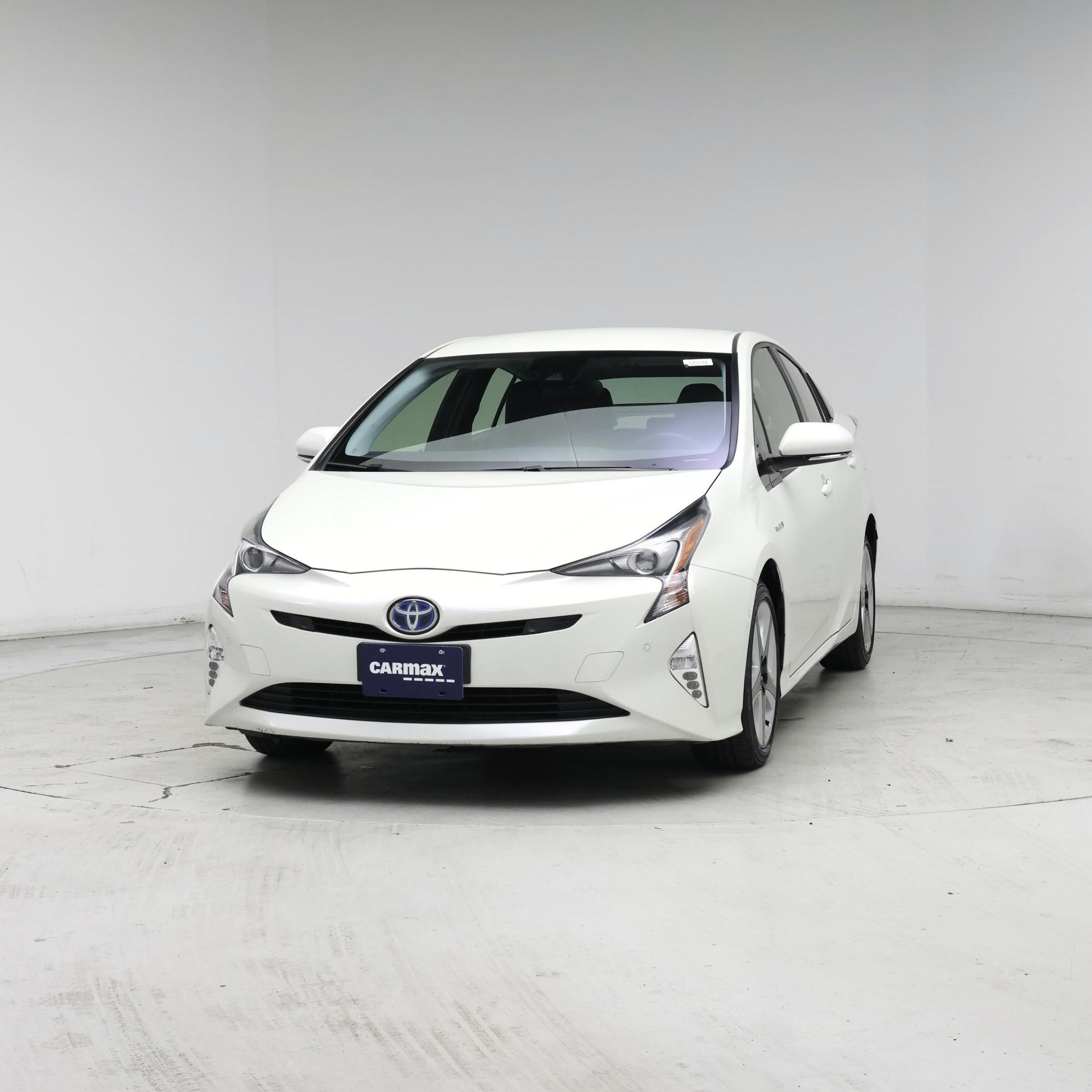 Thumbnail: 2018 Toyota Prius - 4