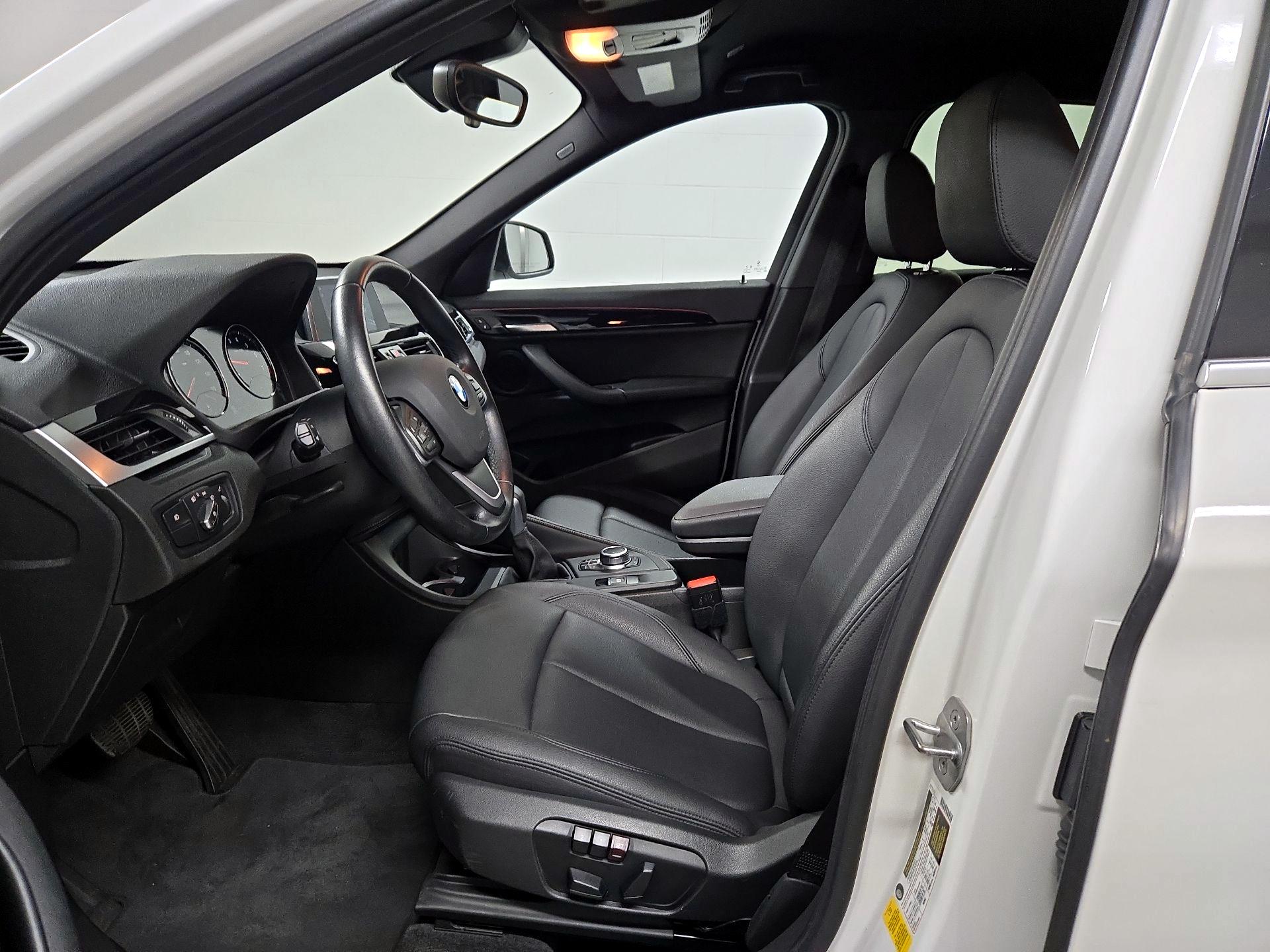 Thumbnail: 2019 BMW X1 - 11