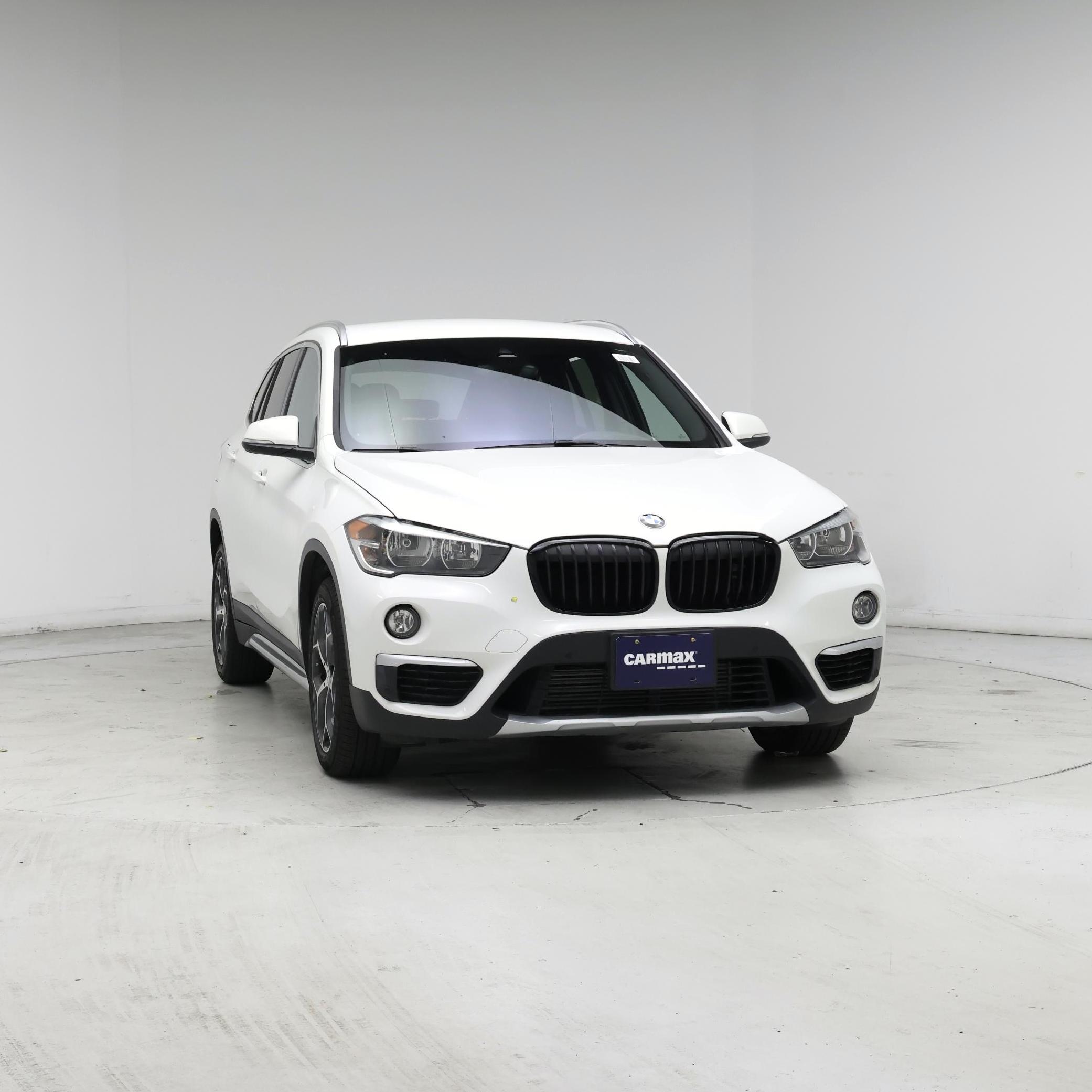 Thumbnail: 2019 BMW X1 - 5