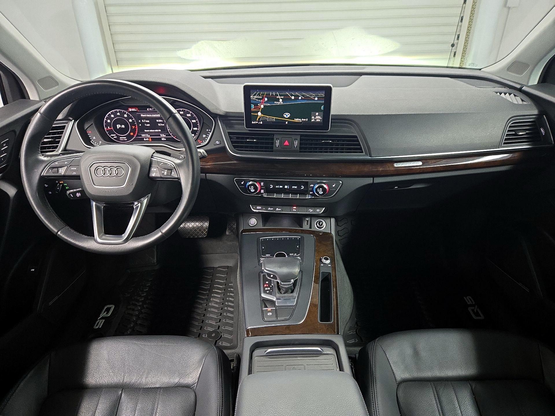 Thumbnail: 2019 Audi Q5 - 9
