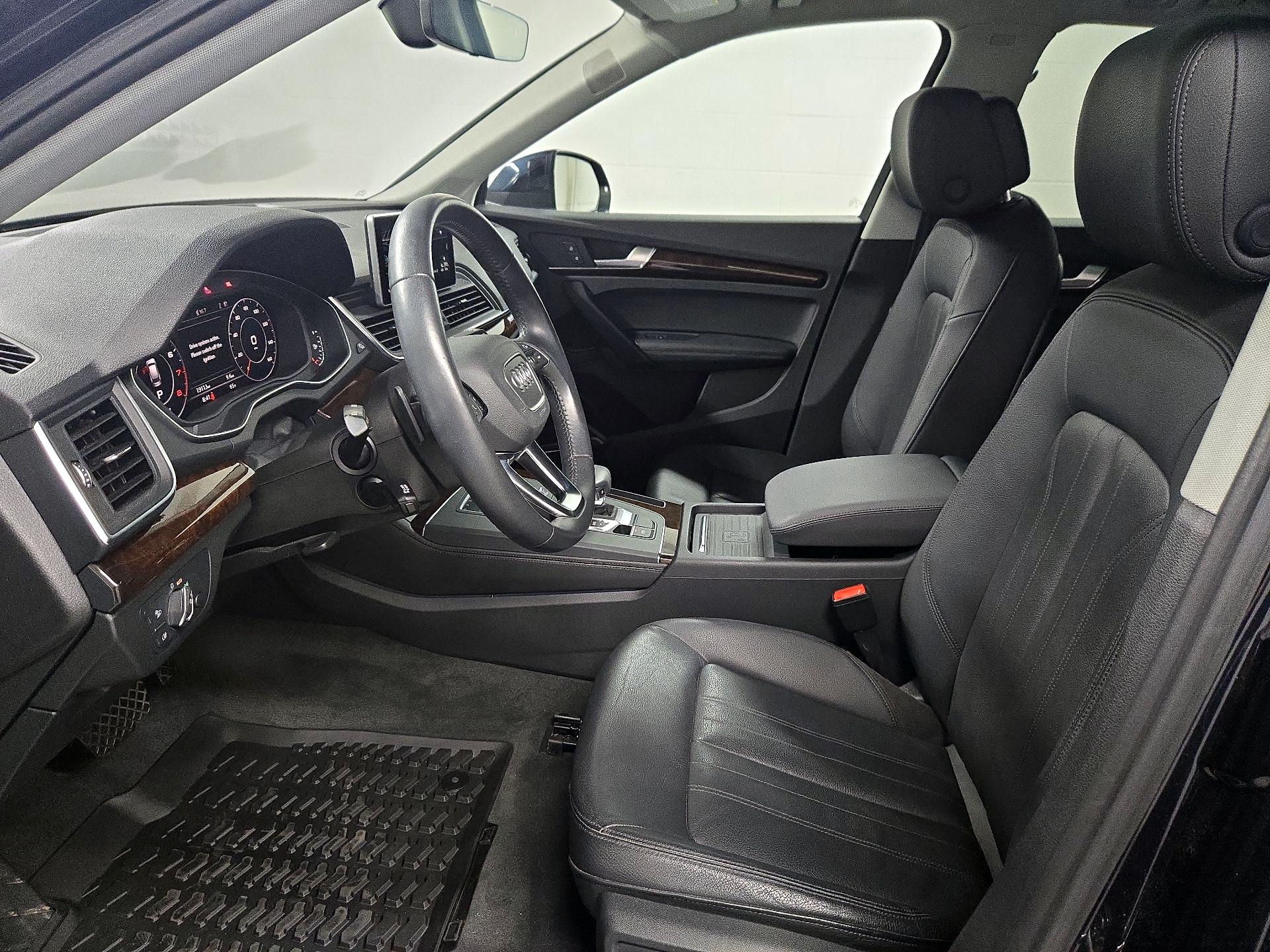 Thumbnail: 2019 Audi Q5 - 11